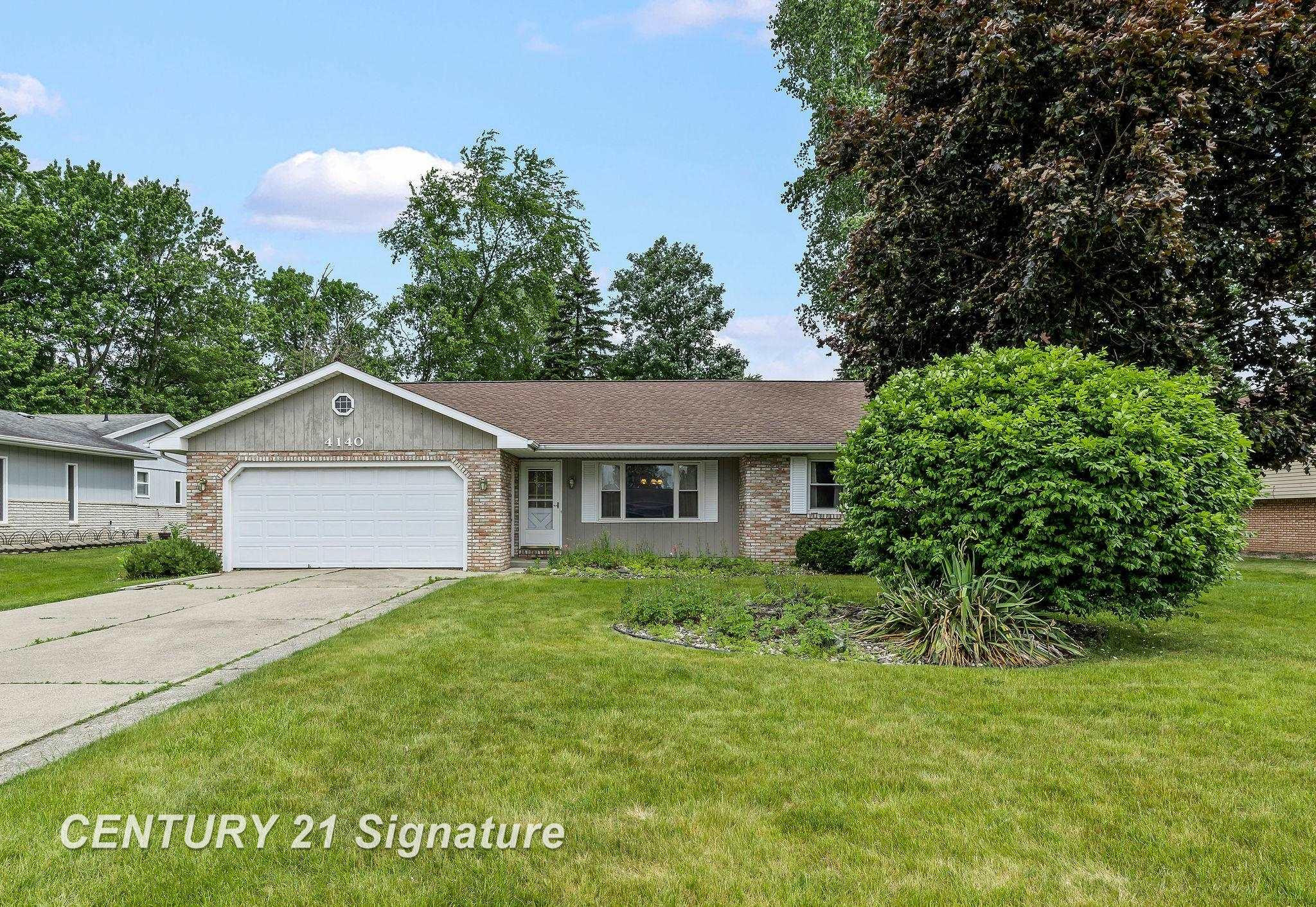 4140 Firethorn Drive, Saginaw, MI 48603 — front exterior