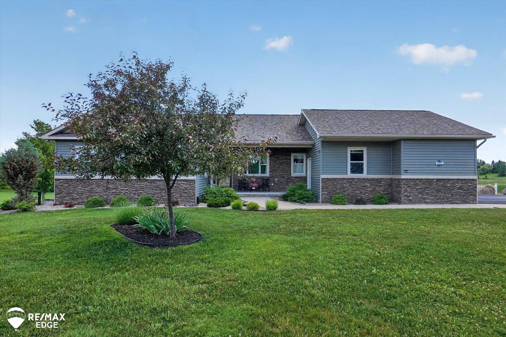 9030 Willowgate Lane, MI — Photo 2