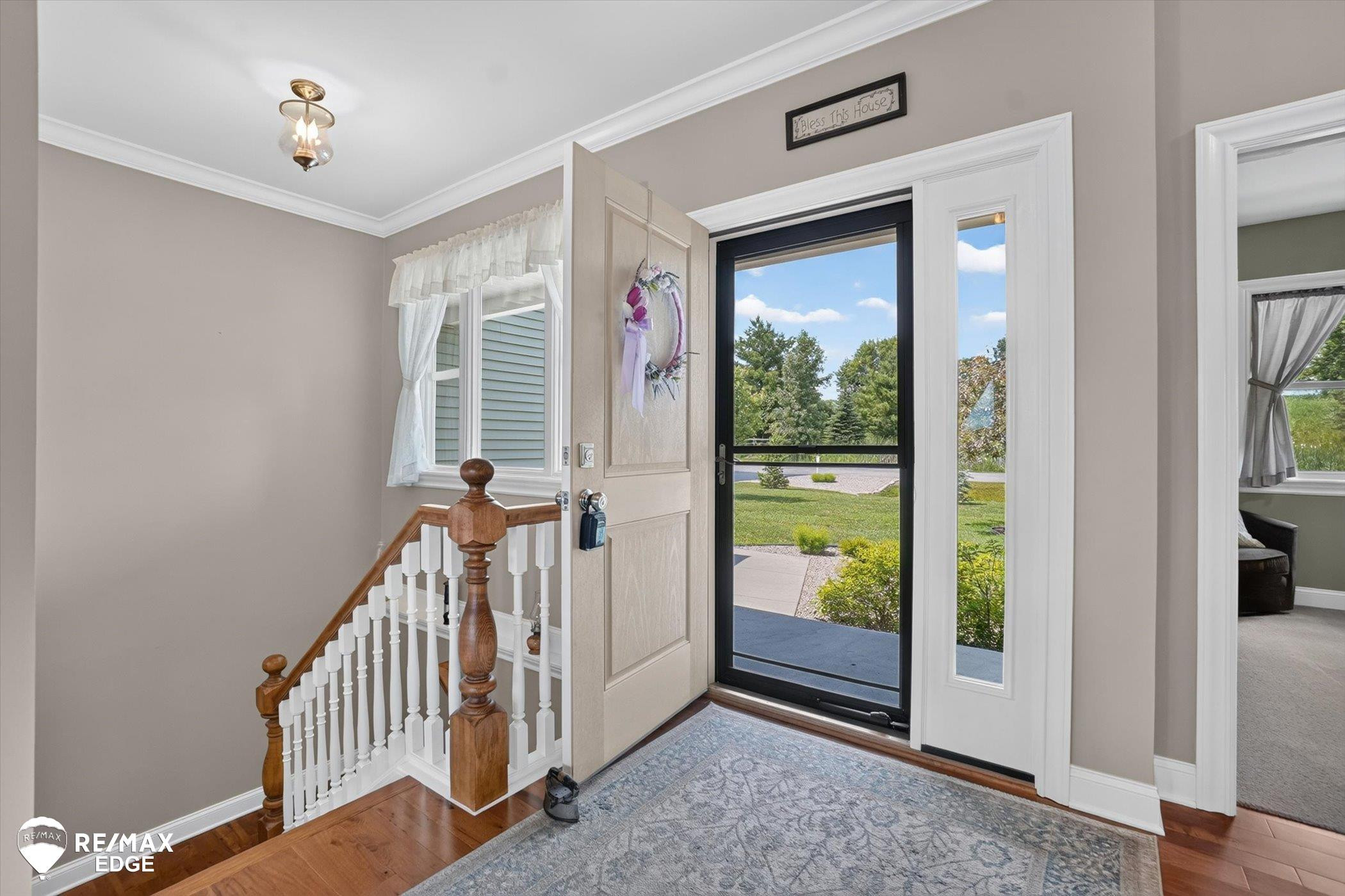 9030 Willowgate Lane, MI — Photo 3