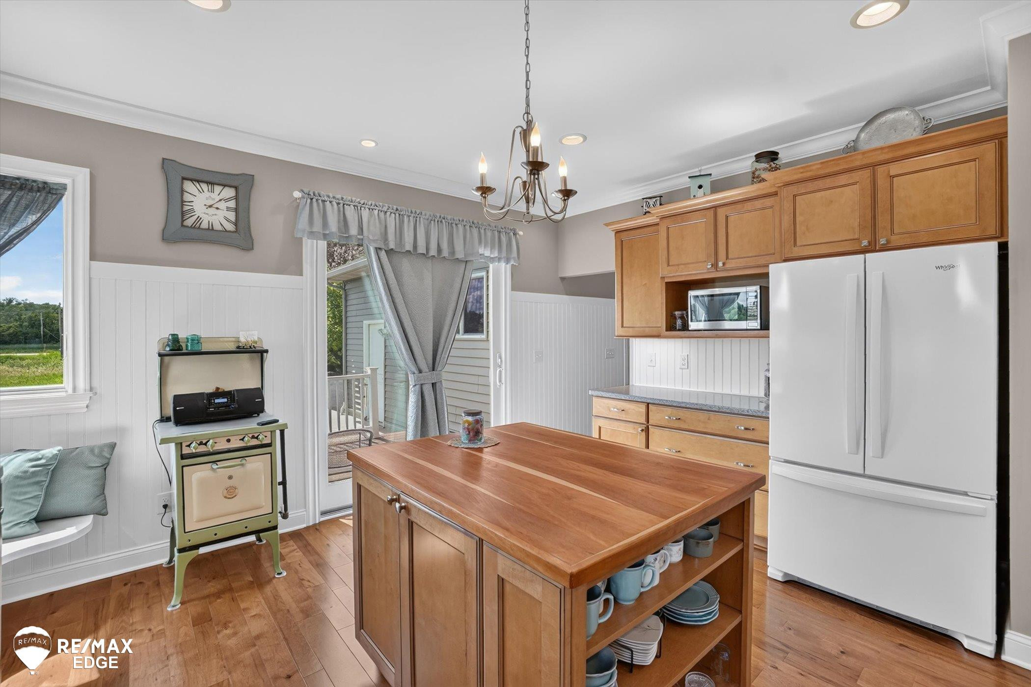 9030 Willowgate Lane, MI — Photo 16