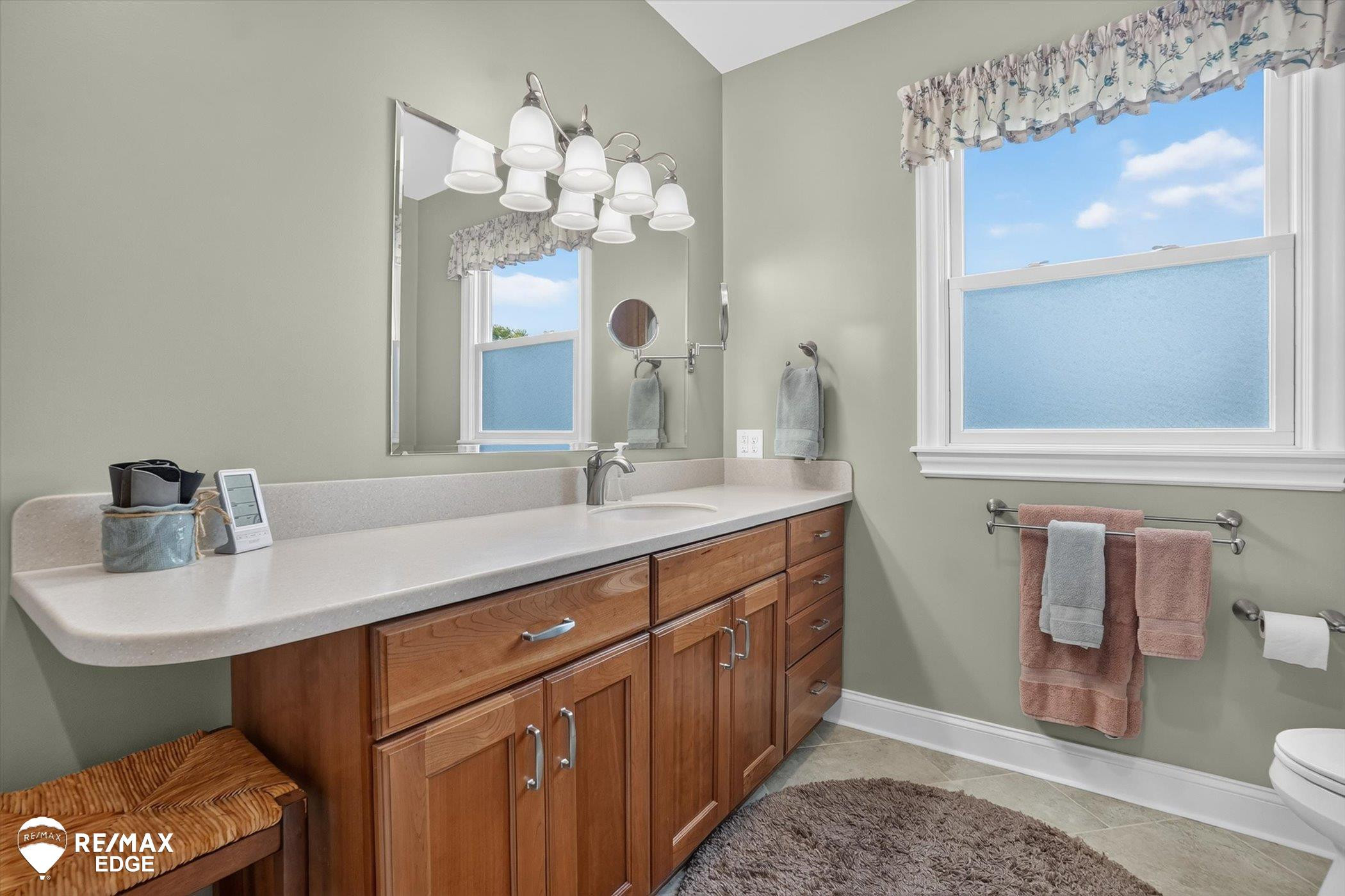9030 Willowgate Lane, MI — Photo 21