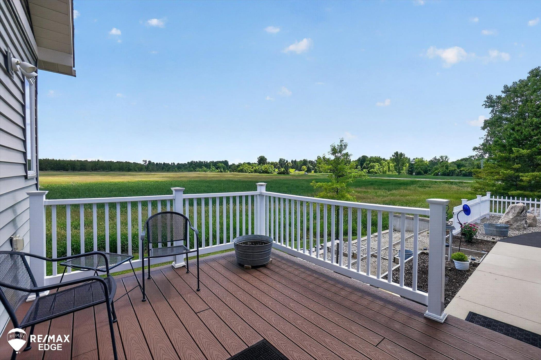 9030 Willowgate Lane, MI — Photo 30