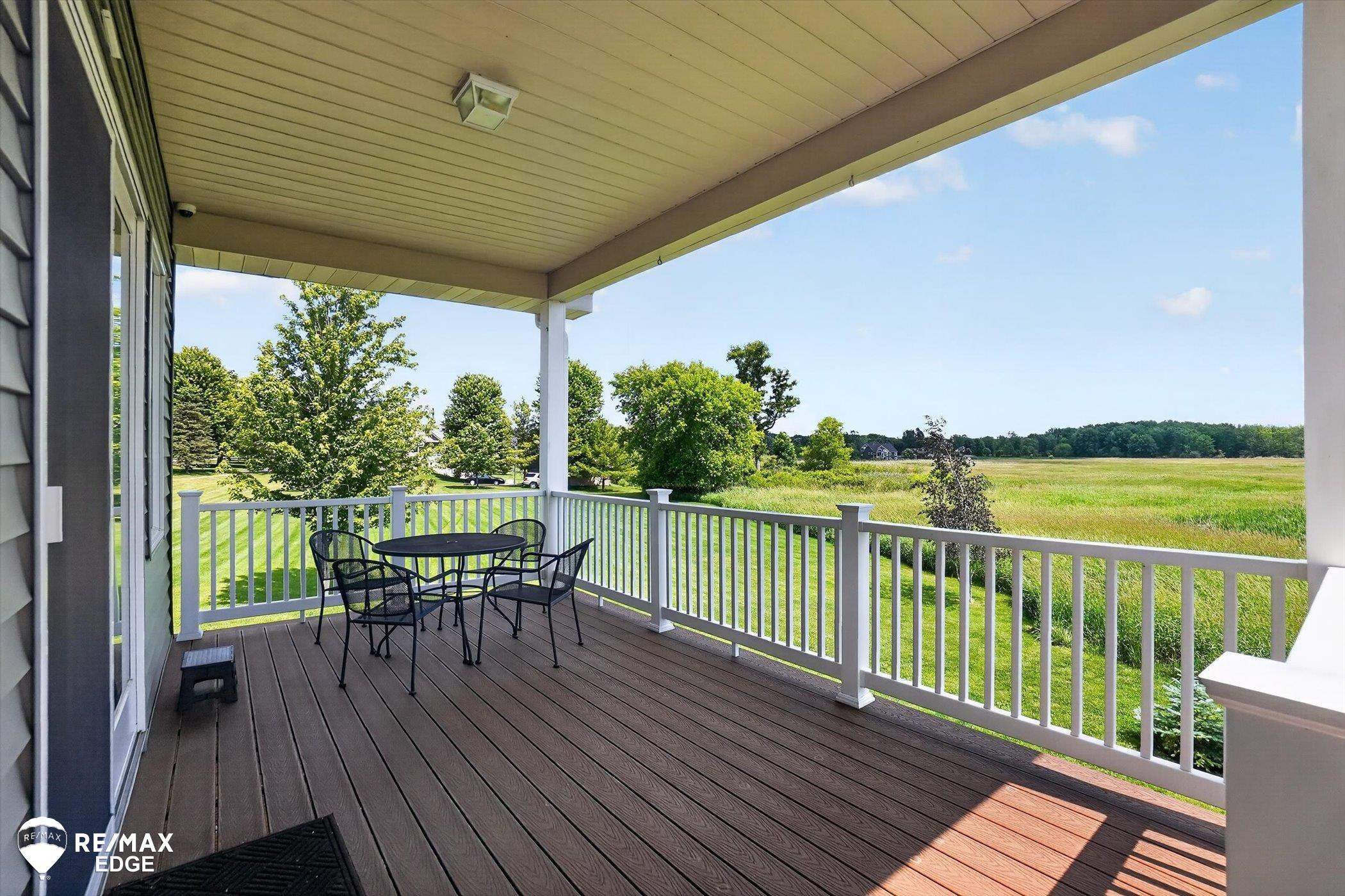 9030 Willowgate Lane, MI — Photo 35
