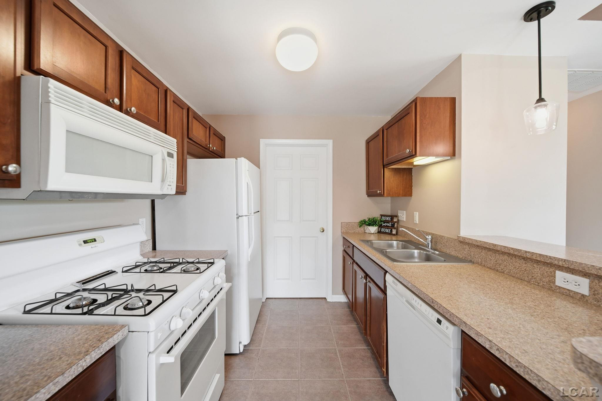 1241 Addington Lane, Ann Arbor, MI 48108 — Photo 12