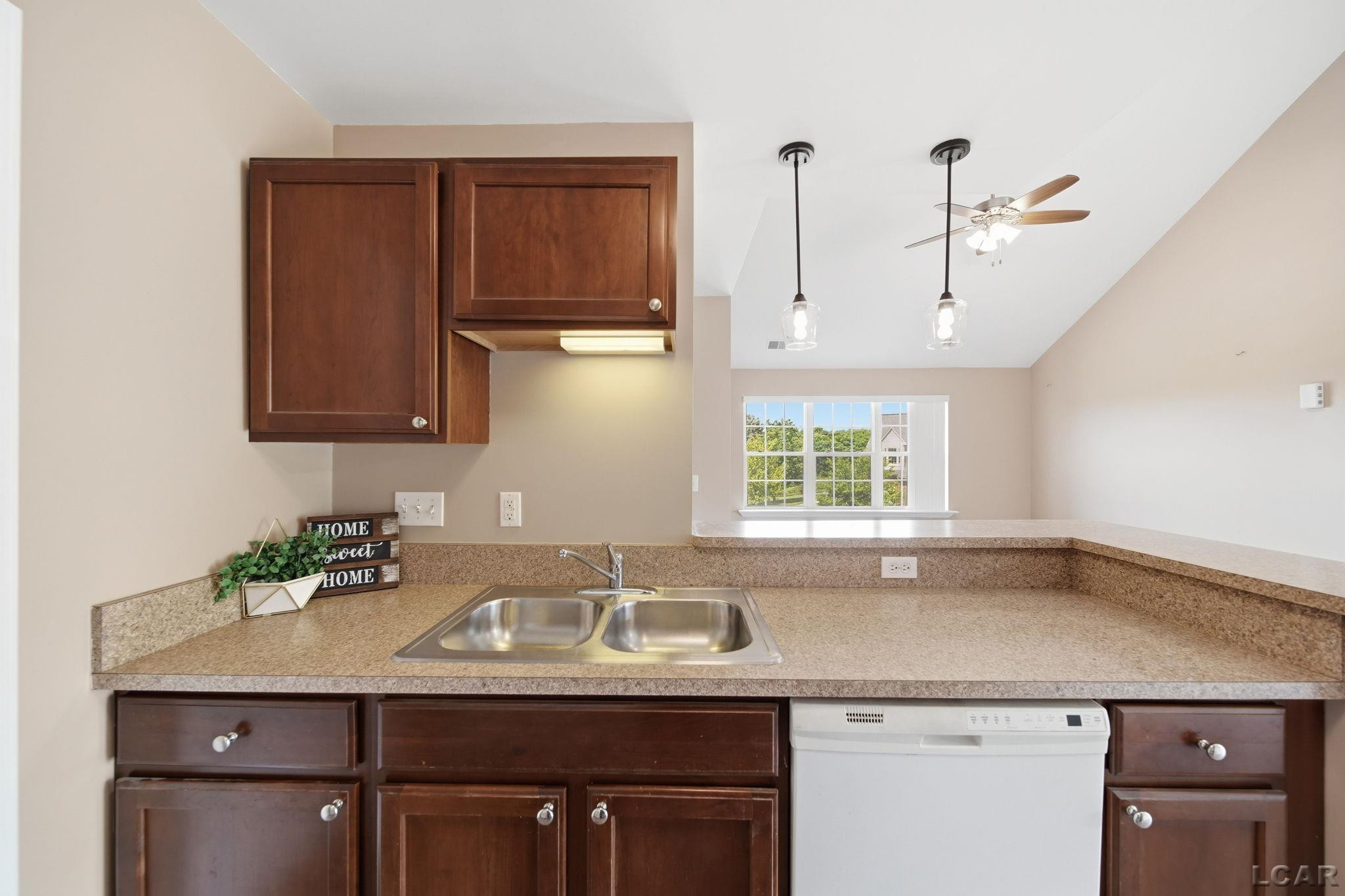 1241 Addington Lane, Ann Arbor, MI 48108 — Photo 14