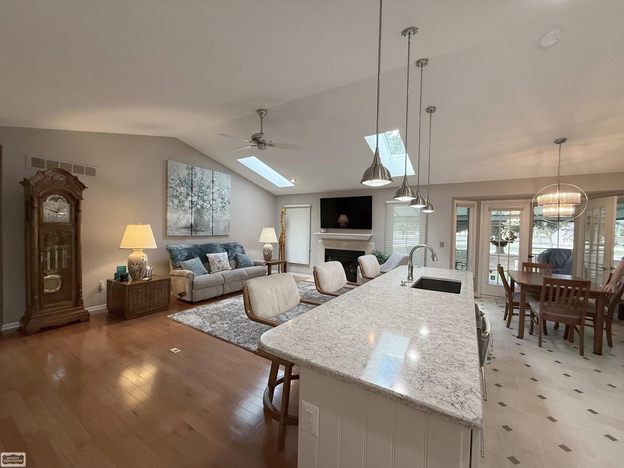 41371 Carmelo W Drive, Clinton Twp, MI 48038 — Photo 10