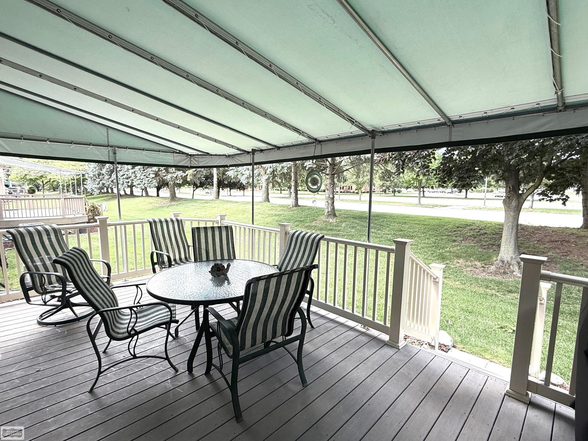41371 Carmelo W Drive, Clinton Twp, MI 48038 — Photo 34