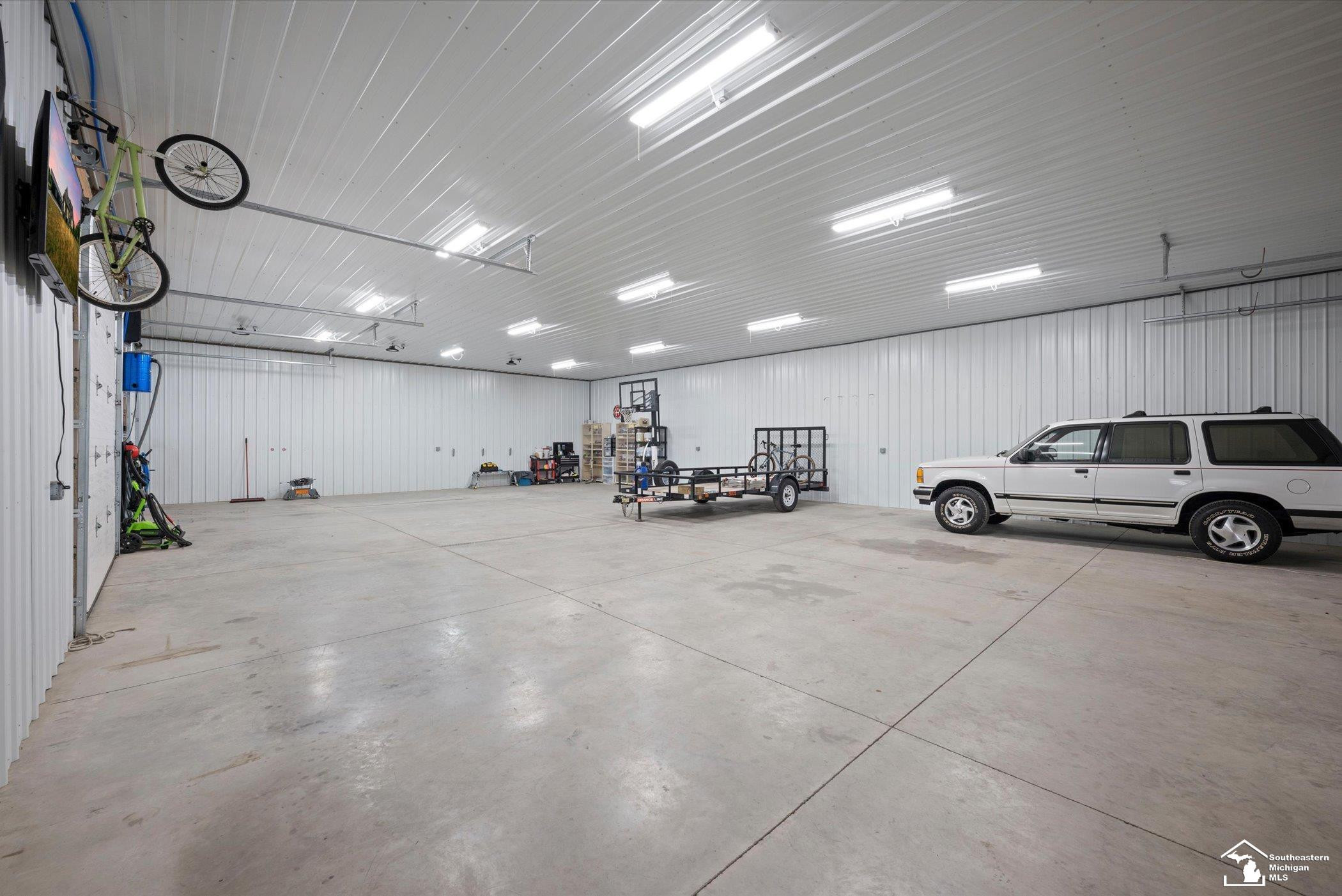 9791 Minx Road, Temperance, MI 48182 — Photo 35