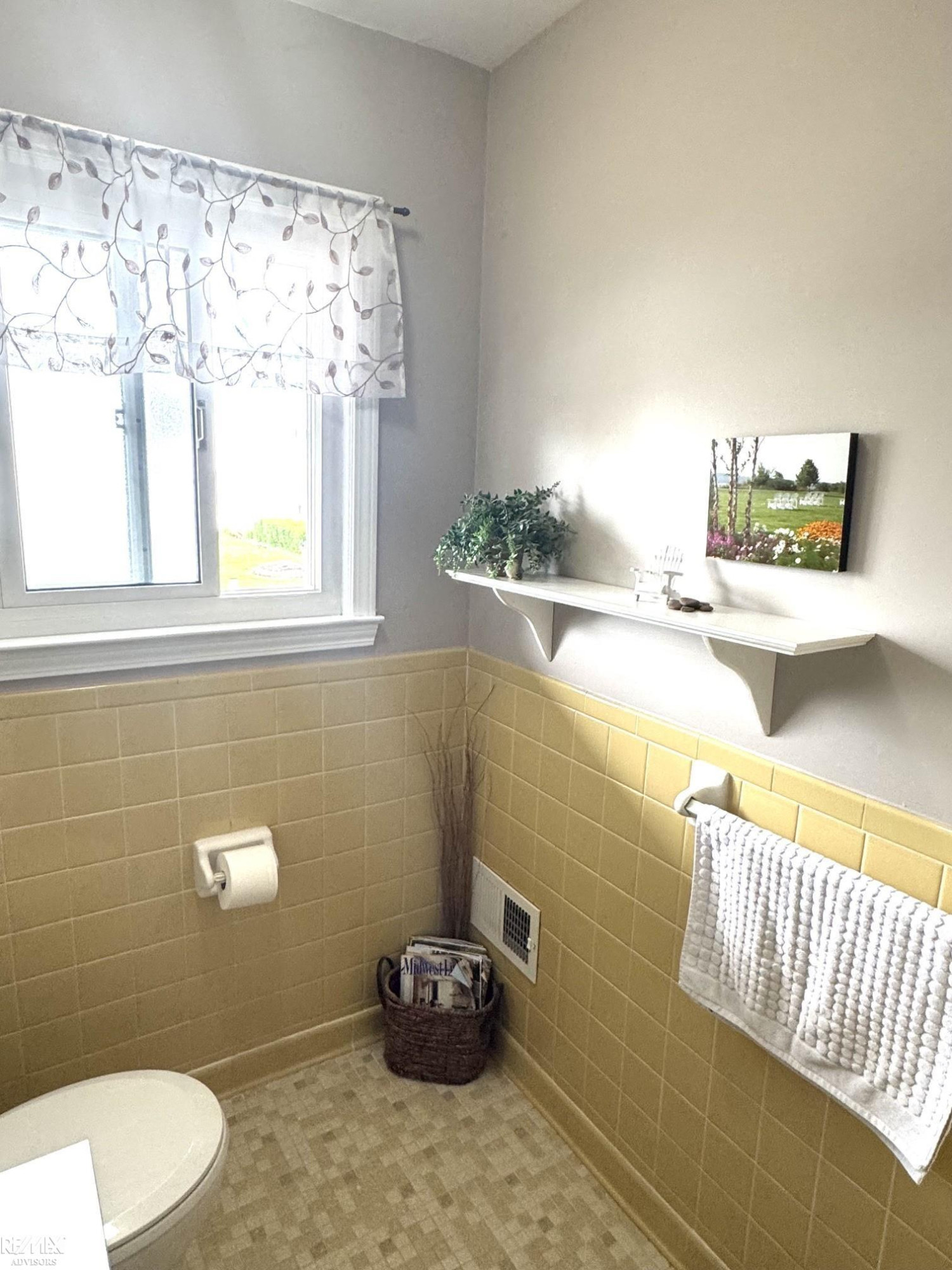 46960 Jans Drive, Chesterfield, MI 48047 — Photo 9