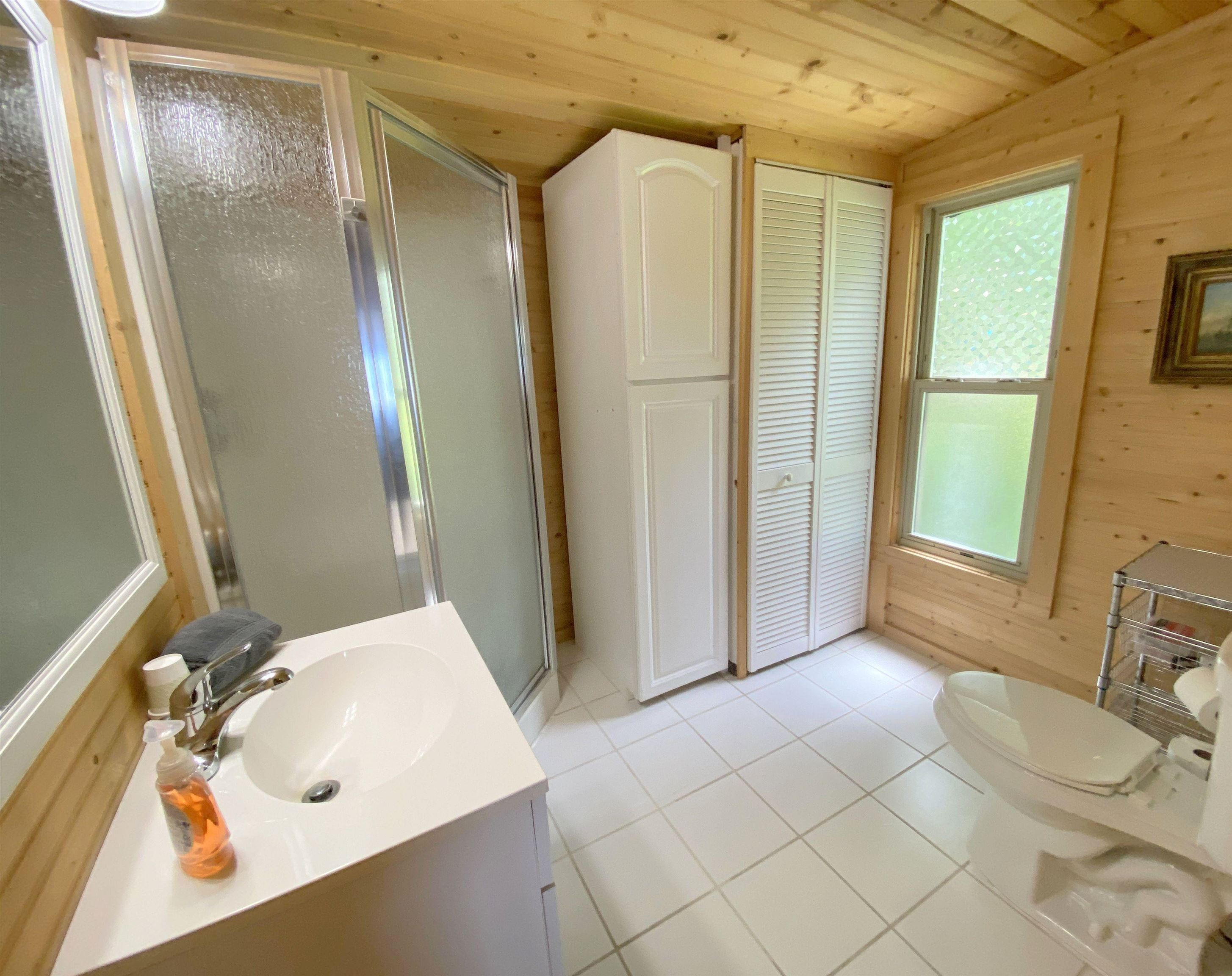 9330 Oakdale Drive, Laingsburg, MI 48848 — Photo 6