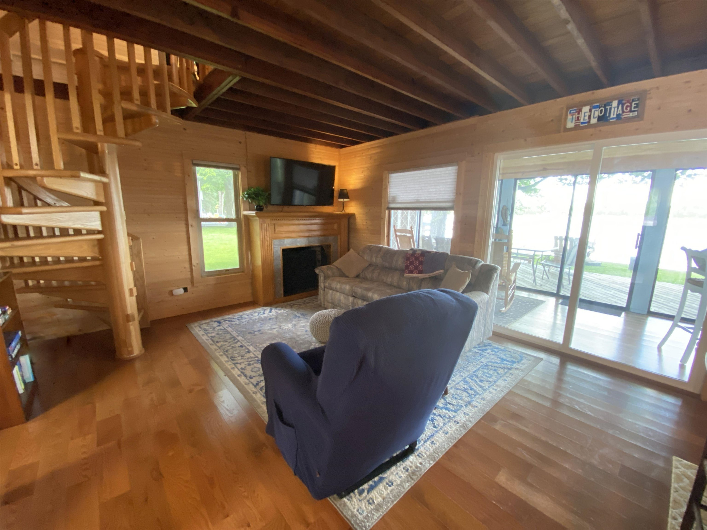 9330 Oakdale Drive, Laingsburg, MI 48848 — Photo 10