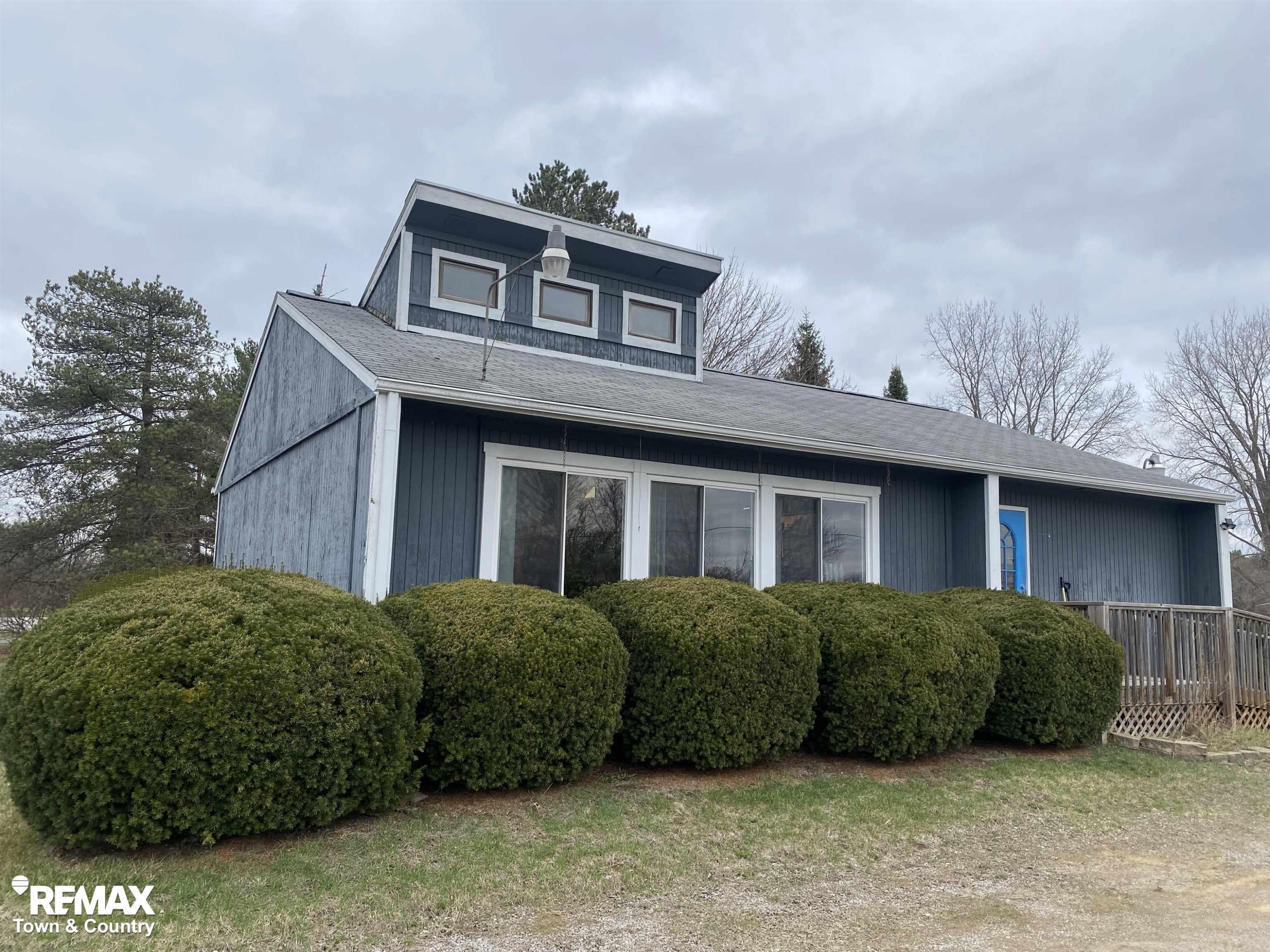 8009 N Mckinley Road, Flushing, MI 48433 — Photo 15