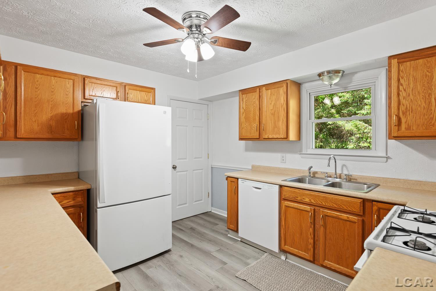 5888 Treat Highway, Adrian, MI 49221 — Photo 14