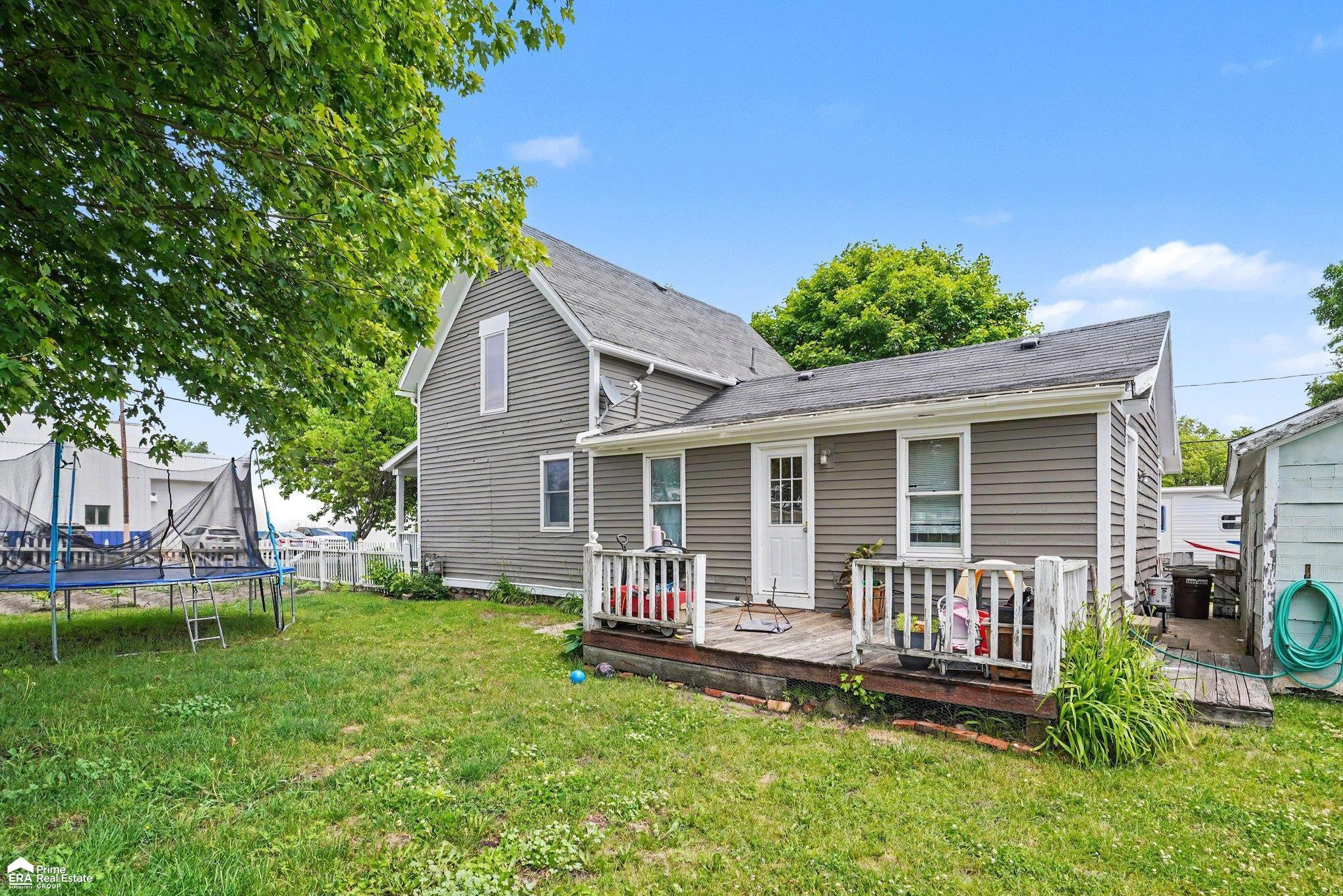 703 Brady Street, Chesaning, MI 48616 — Photo 18