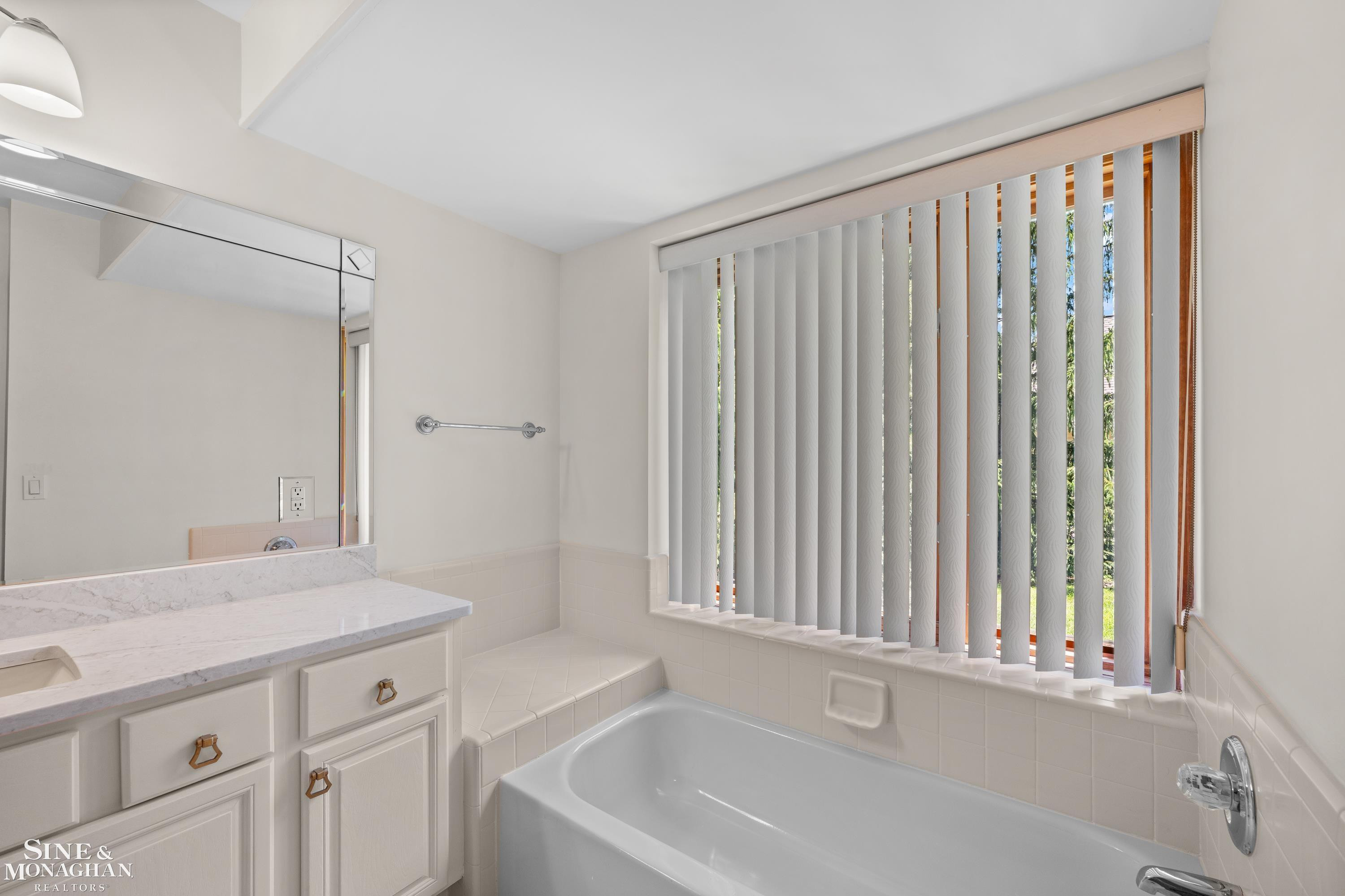 52112 Southview Ridge, Macomb, MI 48042 — Photo 21