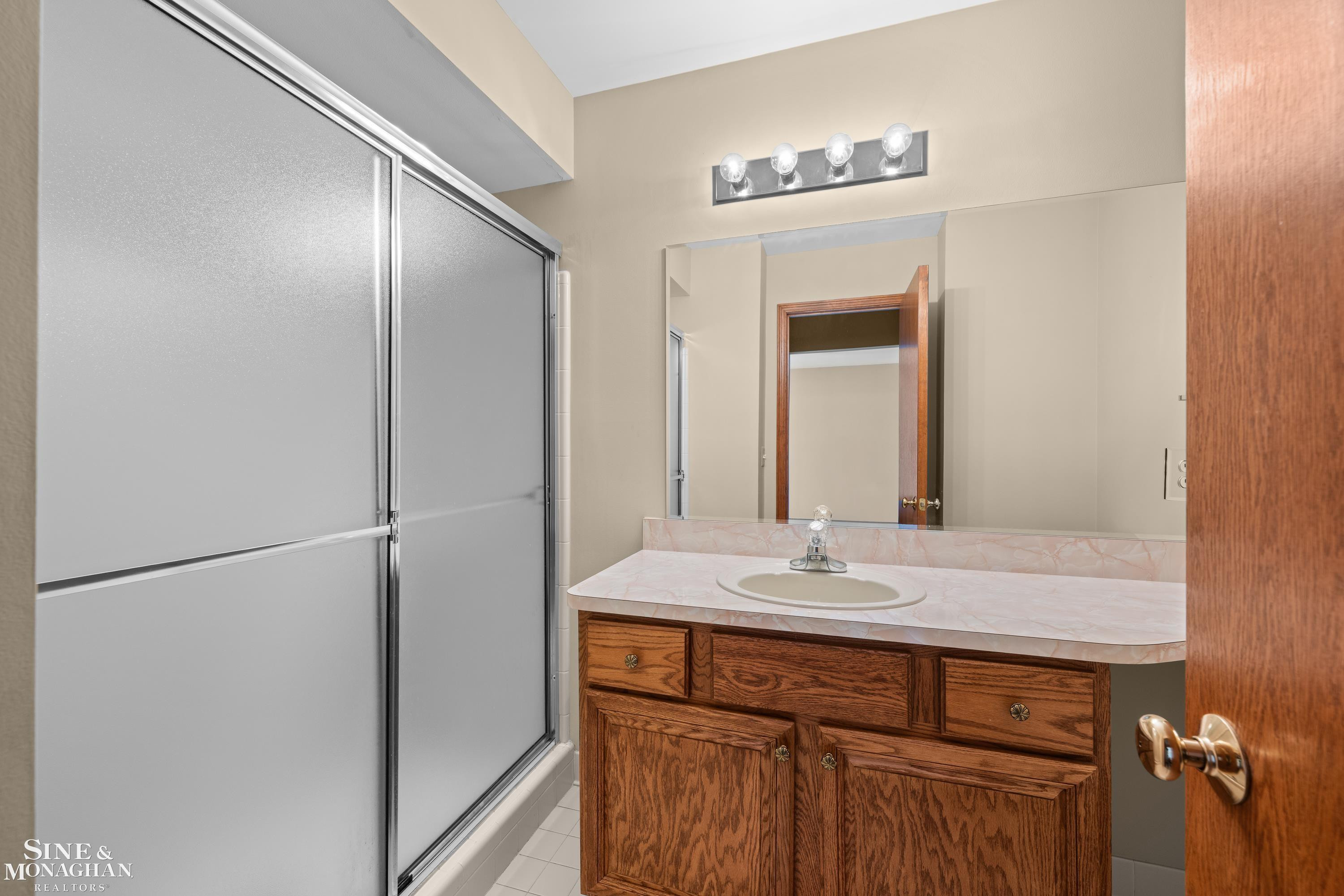 52112 Southview Ridge, Macomb, MI 48042 — Photo 24