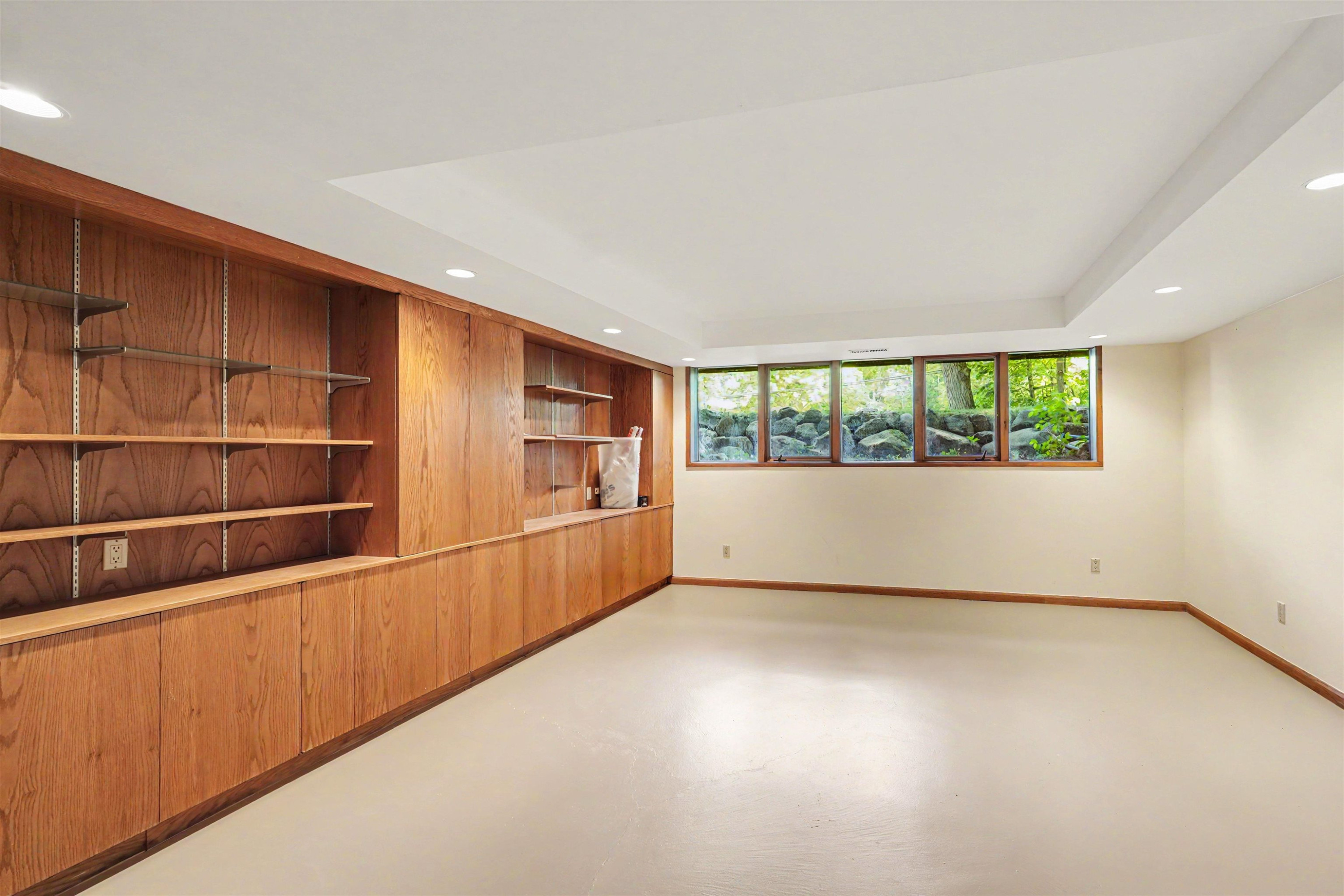 5143 Green Meadows Road, Grand Blanc, MI 48439 — Photo 32