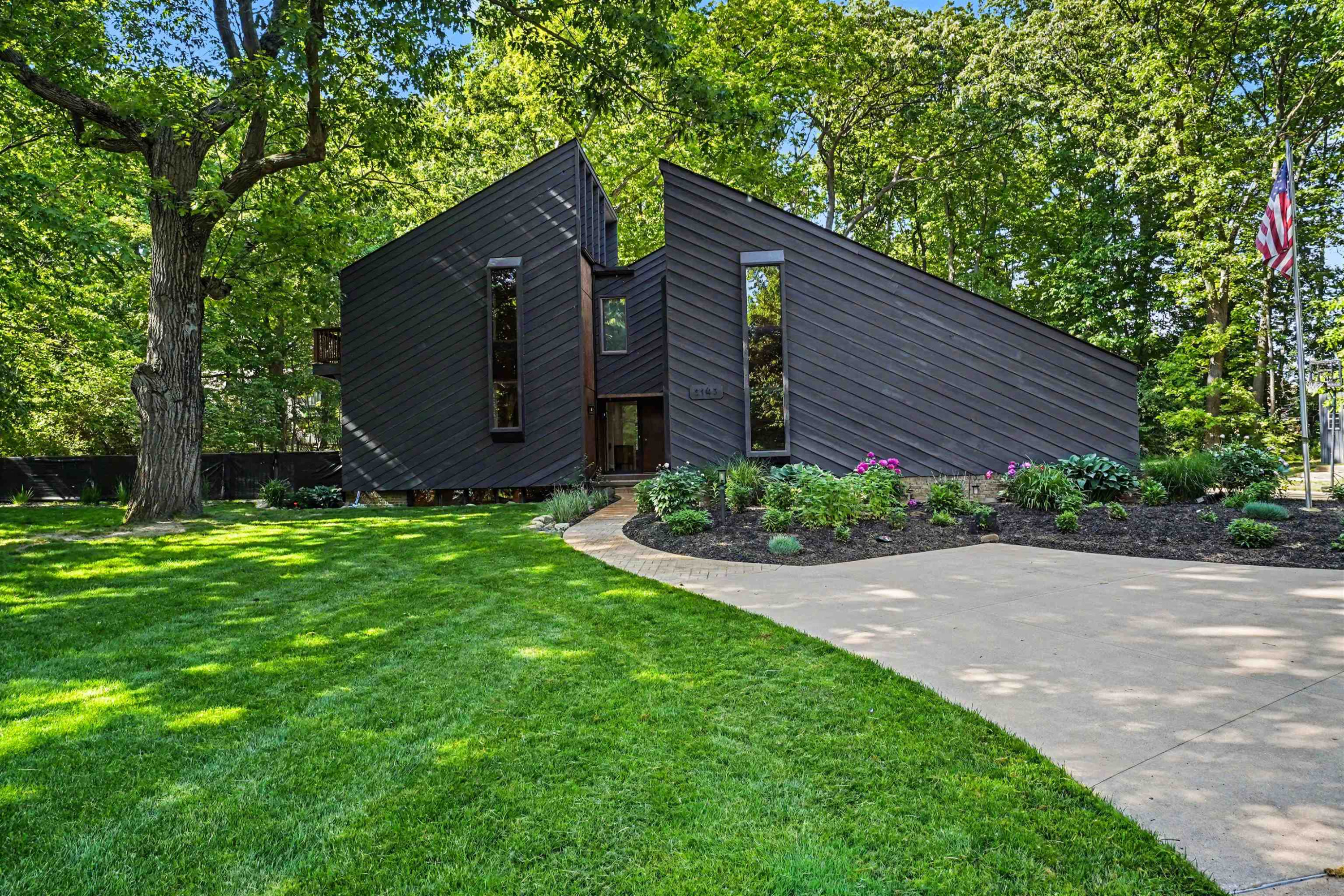 5143 Green Meadows Road, Grand Blanc, MI 48439 — Photo 34