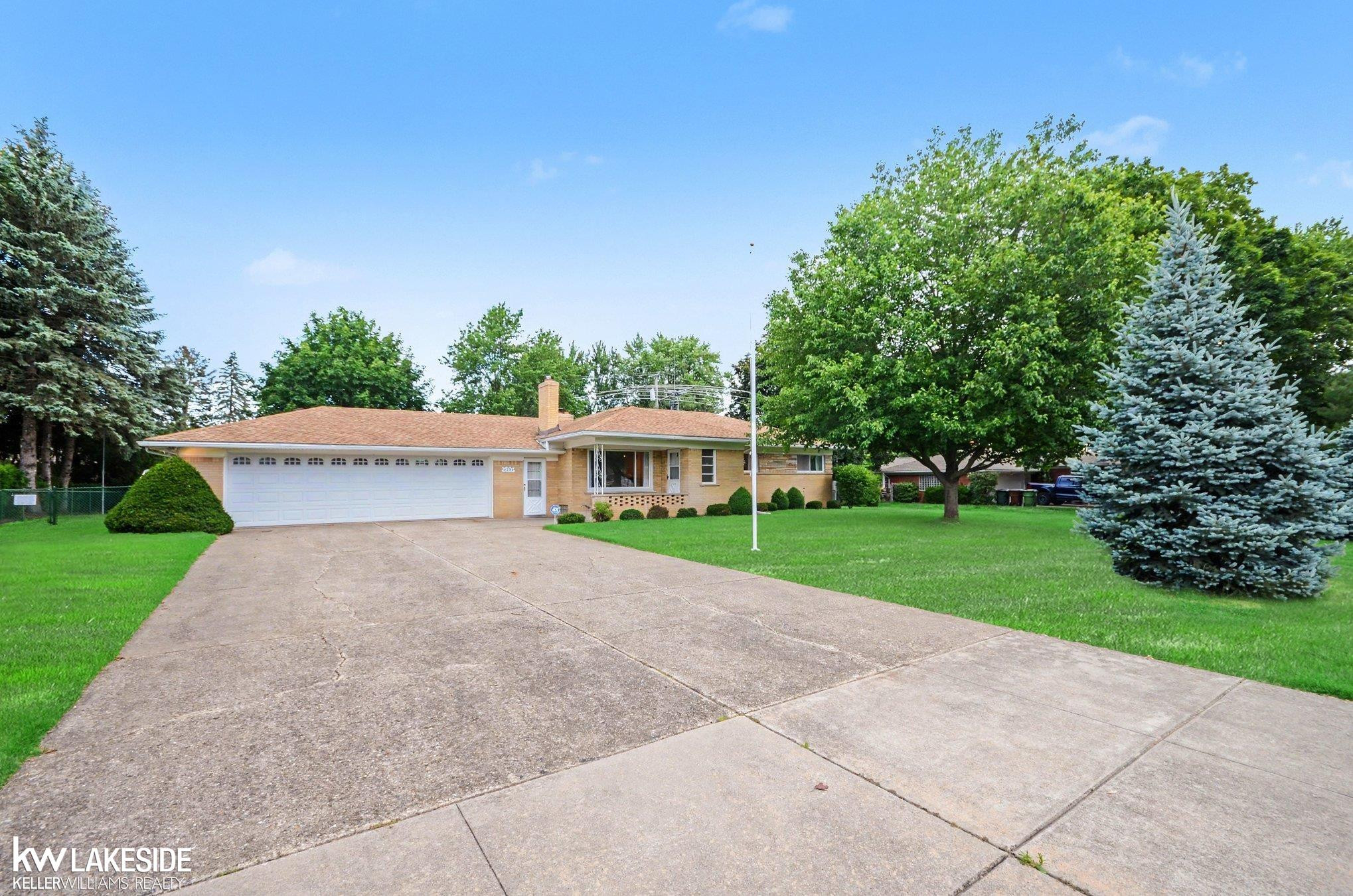4455 Montgomery Road, Shelby Twp, MI 48316 — Photo 4