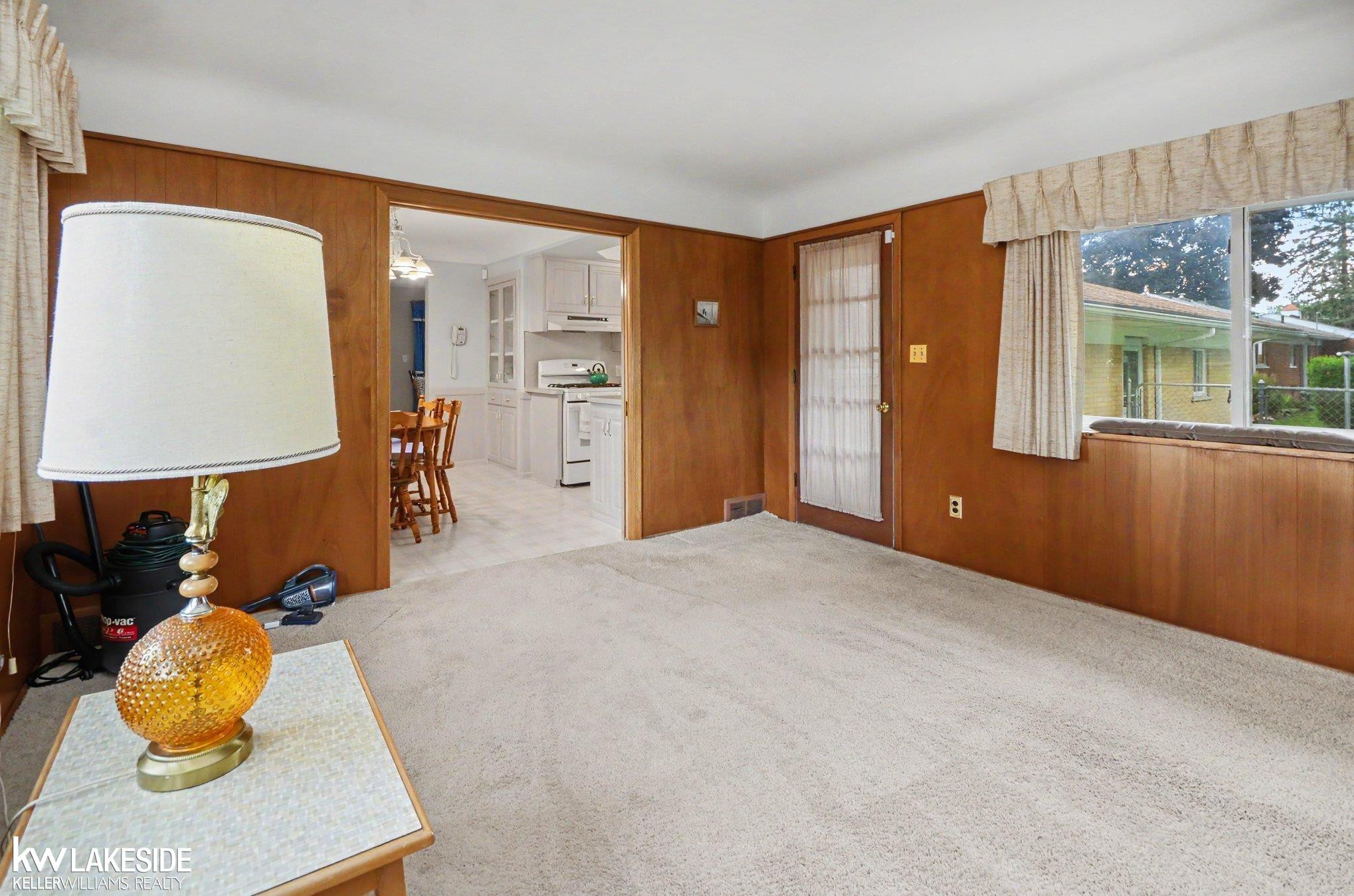 4455 Montgomery Road, Shelby Twp, MI 48316 — Photo 9