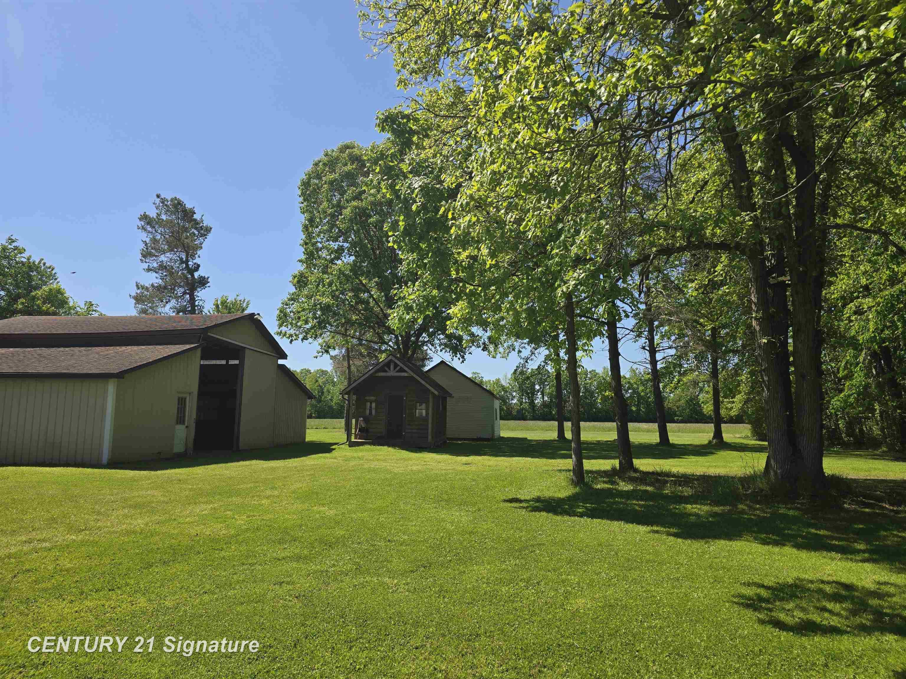 1162 E Farrand Road, Clio, MI 48420 — Photo 8