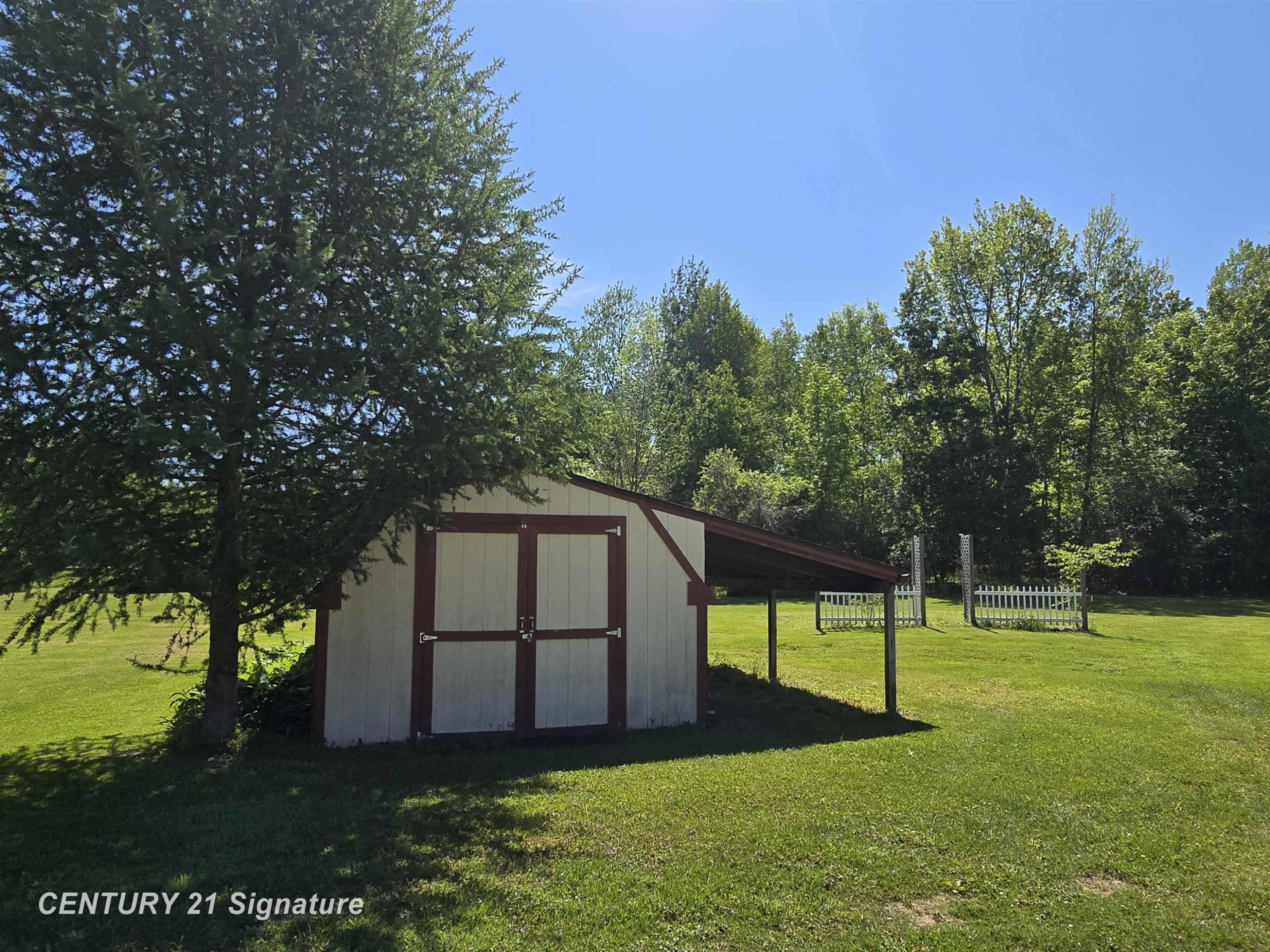 1162 E Farrand Road, Clio, MI 48420 — Photo 11