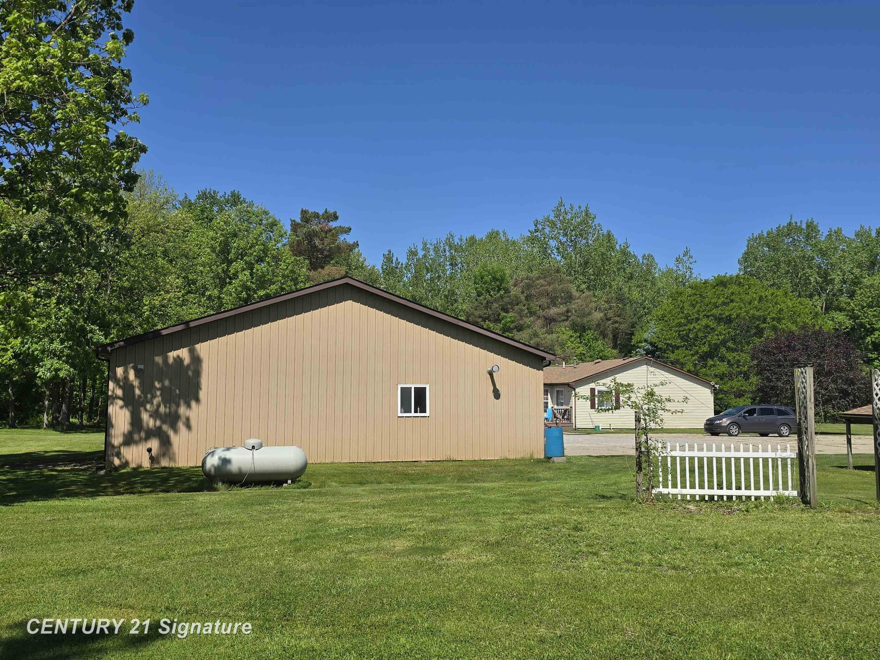 1162 E Farrand Road, Clio, MI 48420 — Photo 14