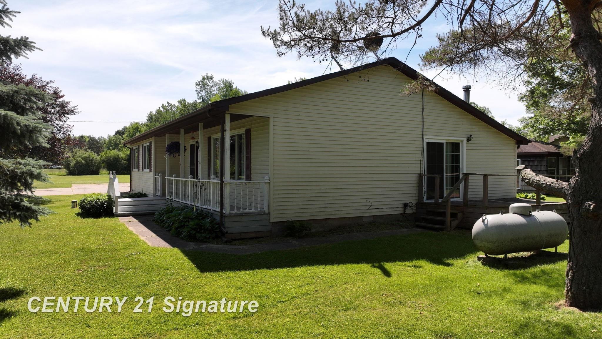 1162 E Farrand Road, Clio, MI 48420 — Photo 17