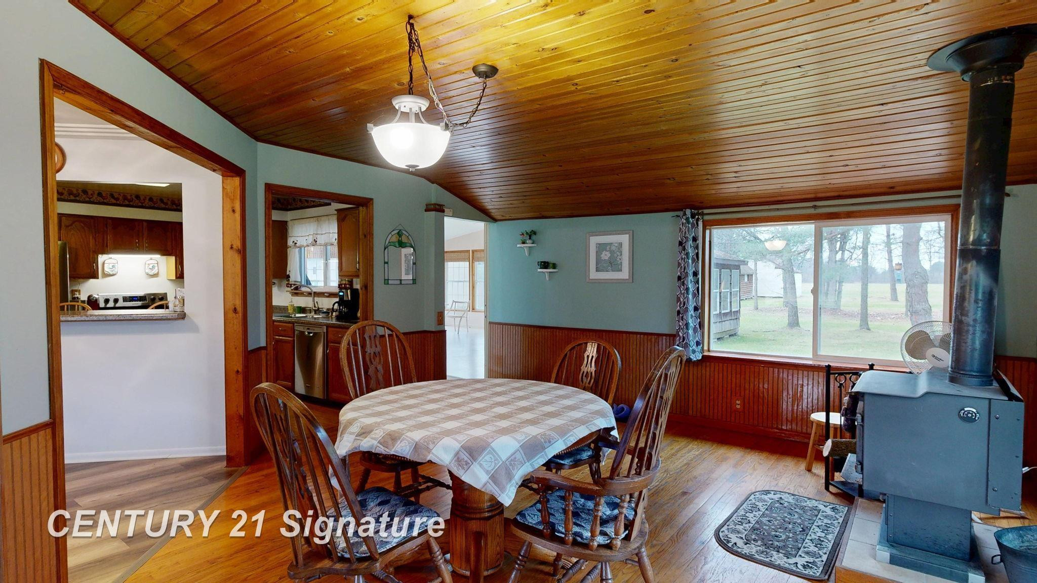 1162 E Farrand Road, Clio, MI 48420 — Photo 25