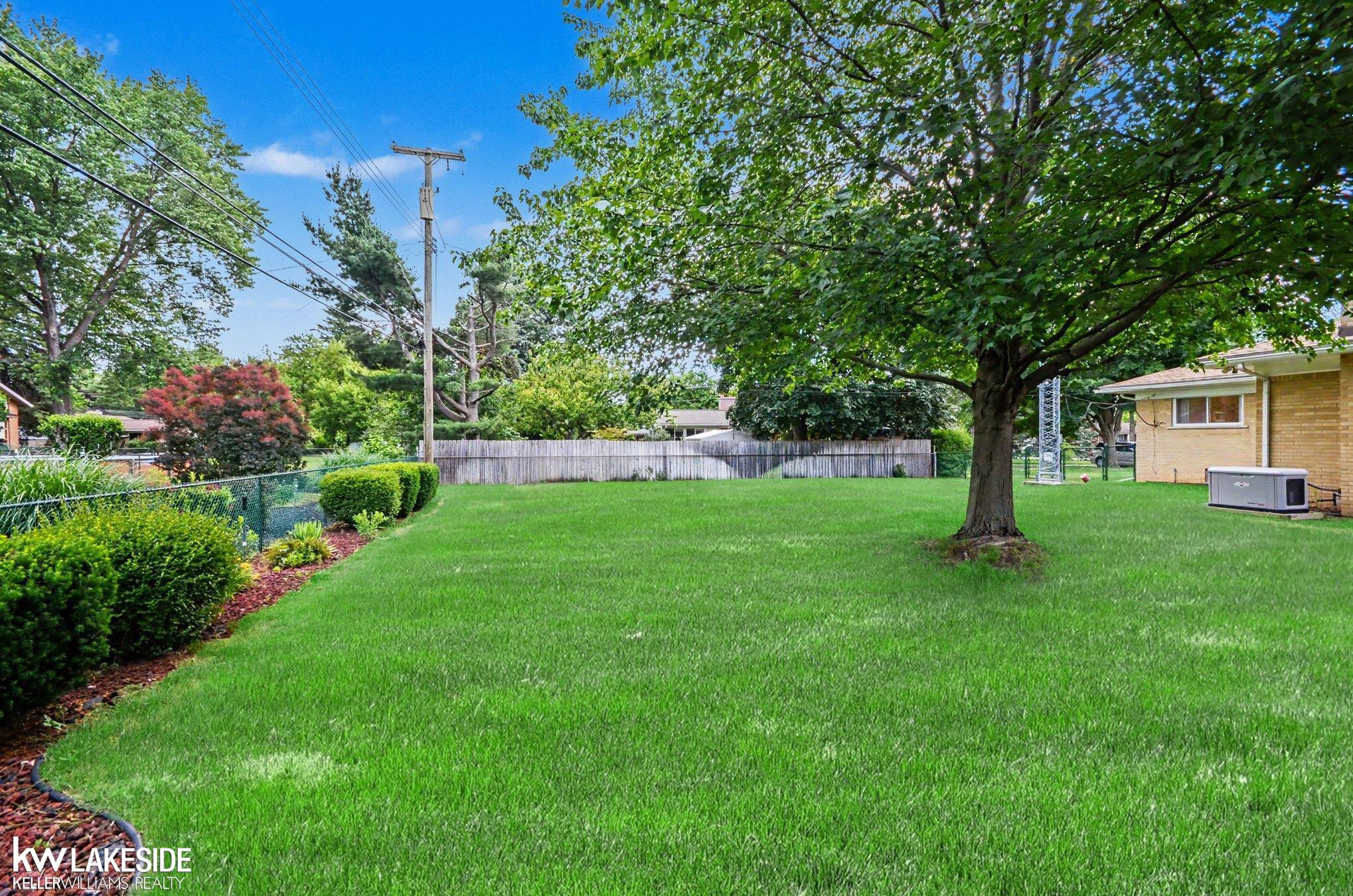 4455 Montgomery Road, Shelby Twp, MI 48316 — Photo 28