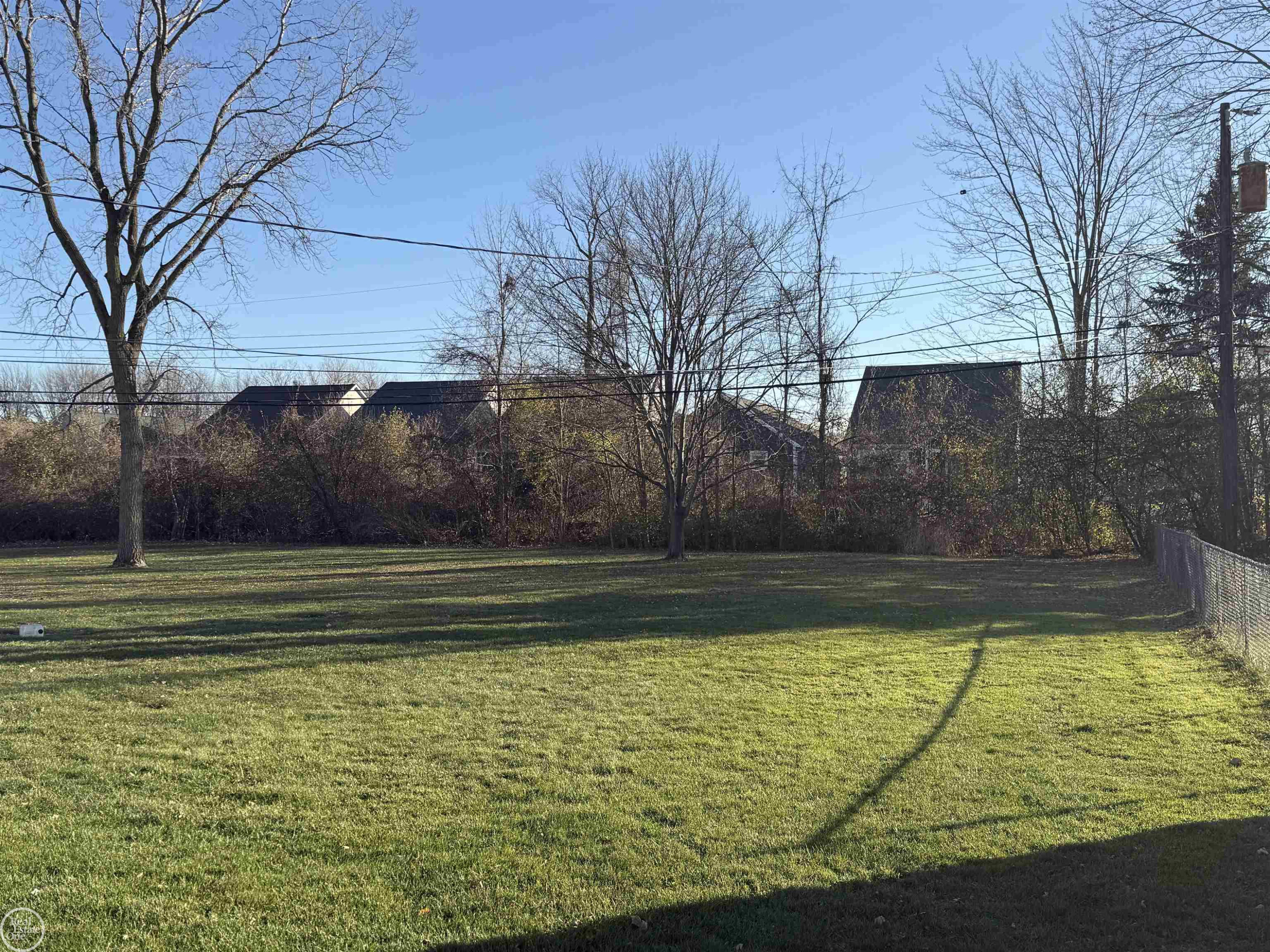 27550 E Schiller Street, MI 48047 — Photo 3