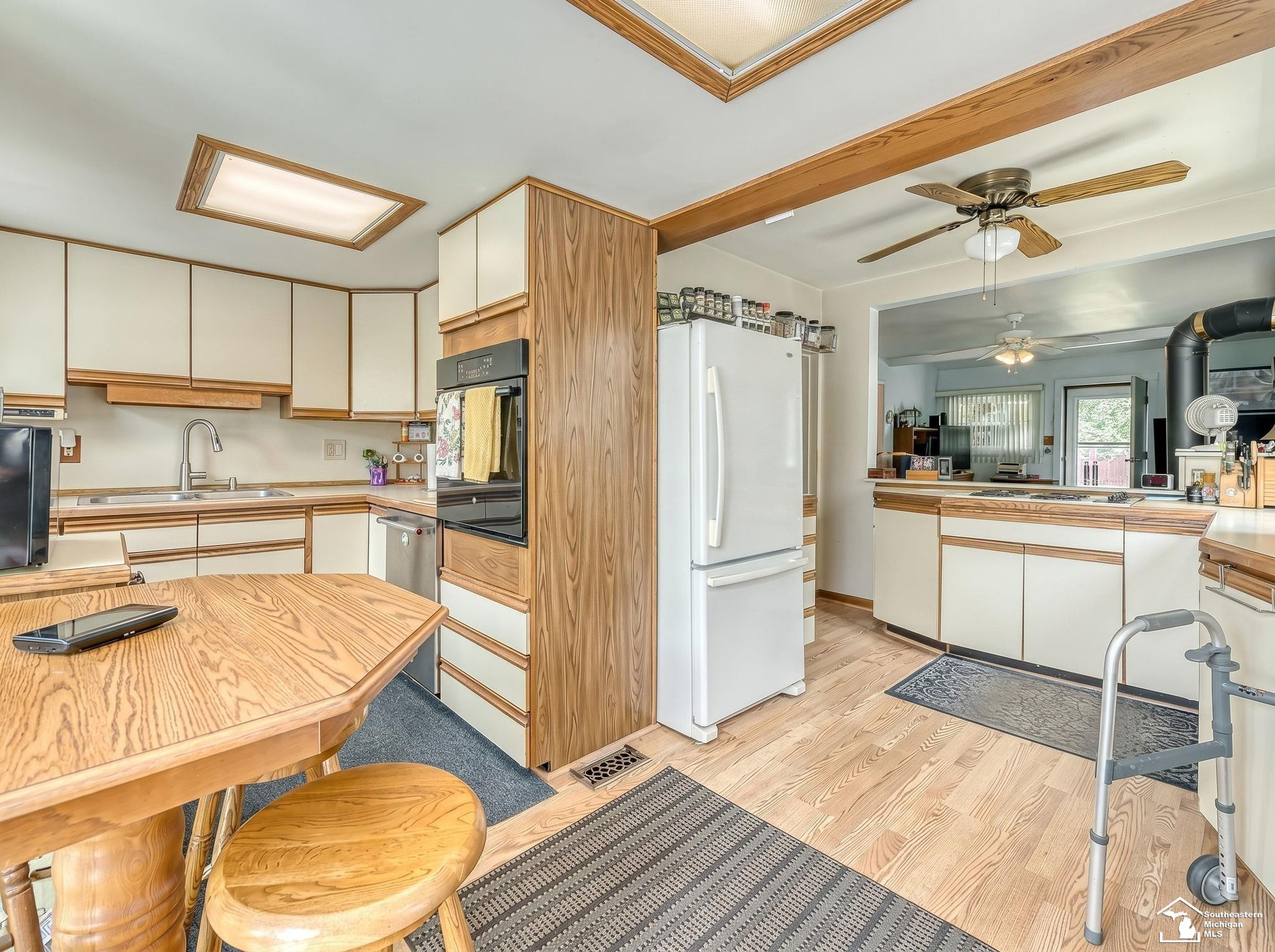 13857 Lake Drive, Monroe, MI 48161 — Photo 5