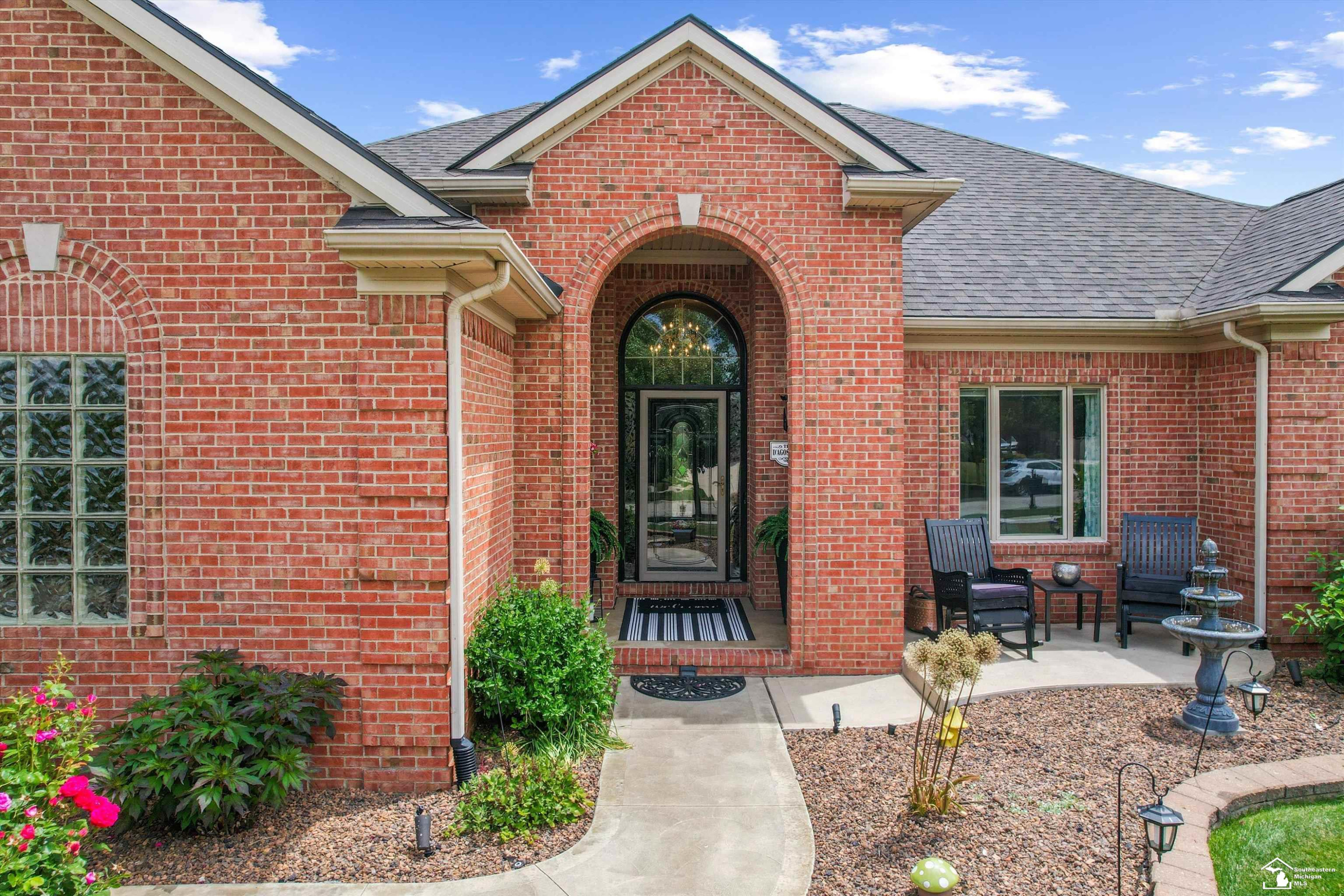 8424 Eagle Pointe Drive, Newport, MI 48166 — Photo 4