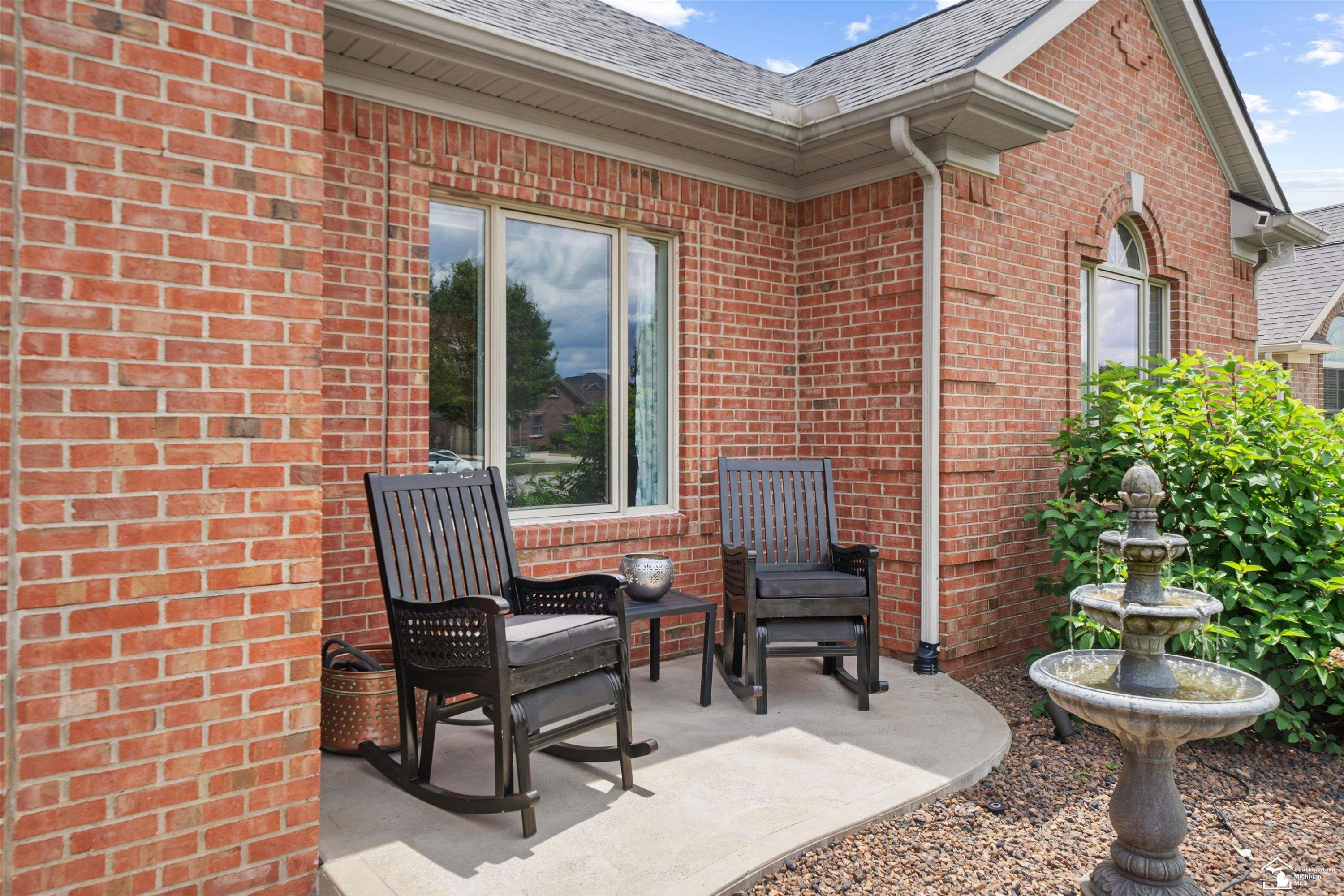 8424 Eagle Pointe Drive, Newport, MI 48166 — Photo 5