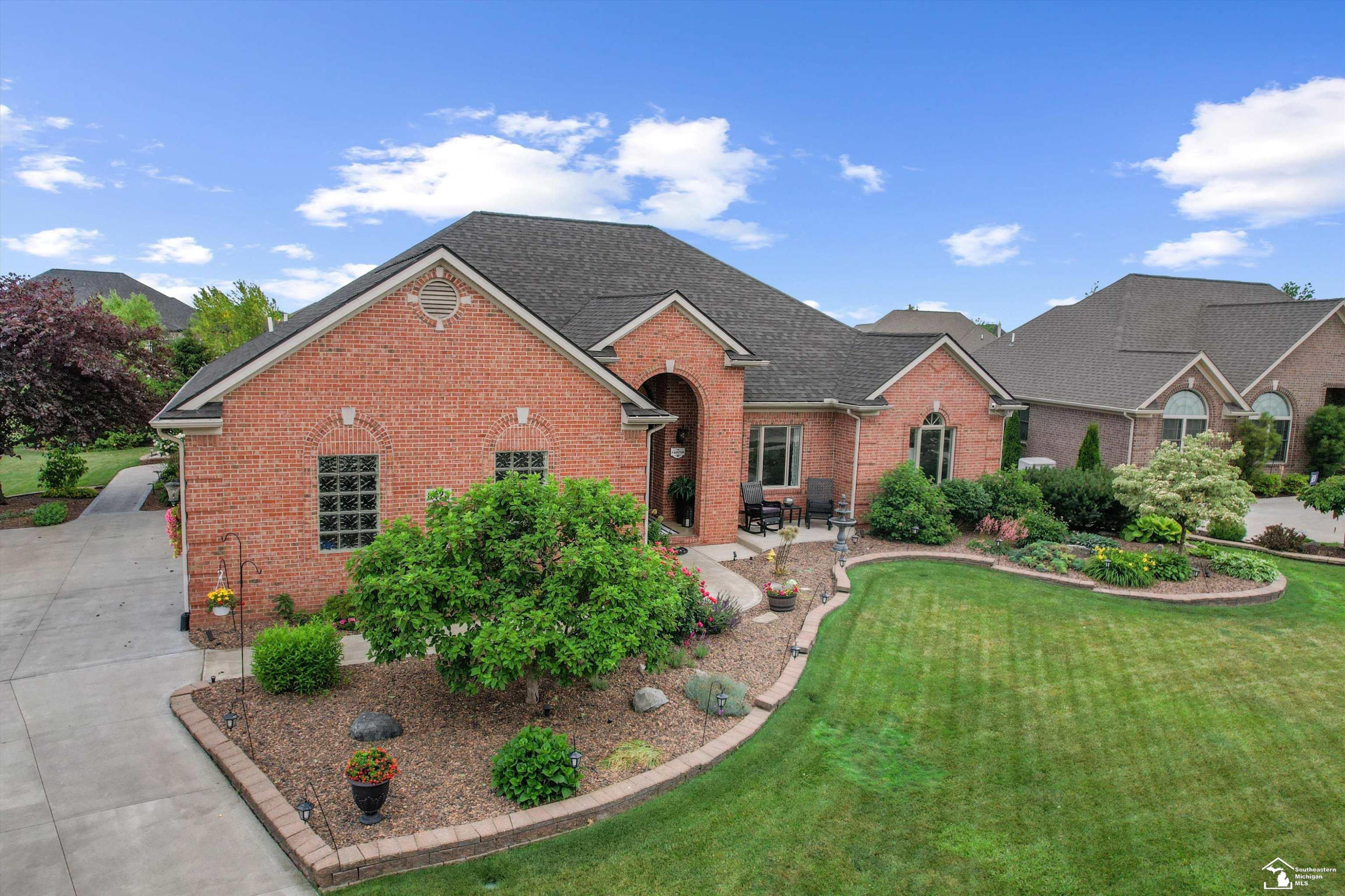 8424 Eagle Pointe Drive, Newport, MI 48166 — Photo 8