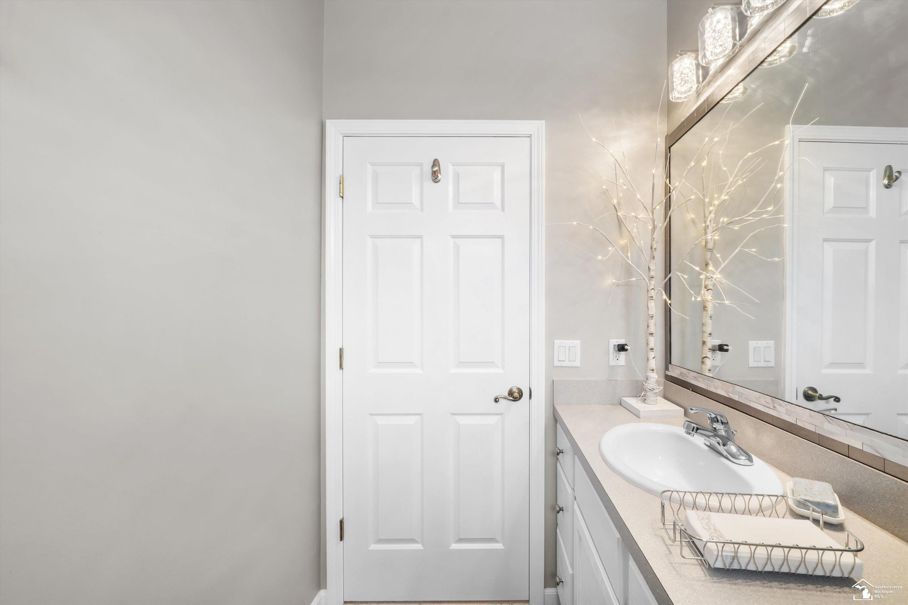 8424 Eagle Pointe Drive, Newport, MI 48166 — Photo 39