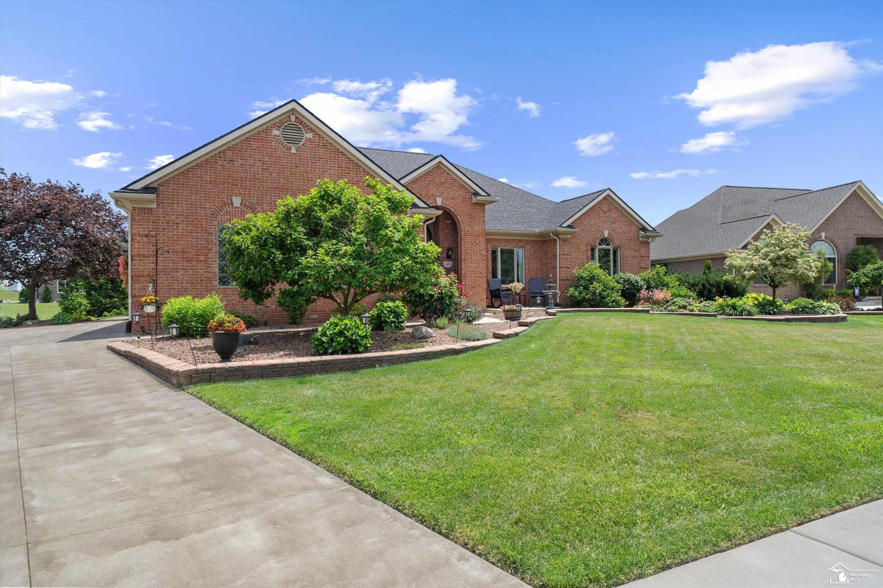 8424 Eagle Pointe Drive, Newport, MI 48166 — Photo 68