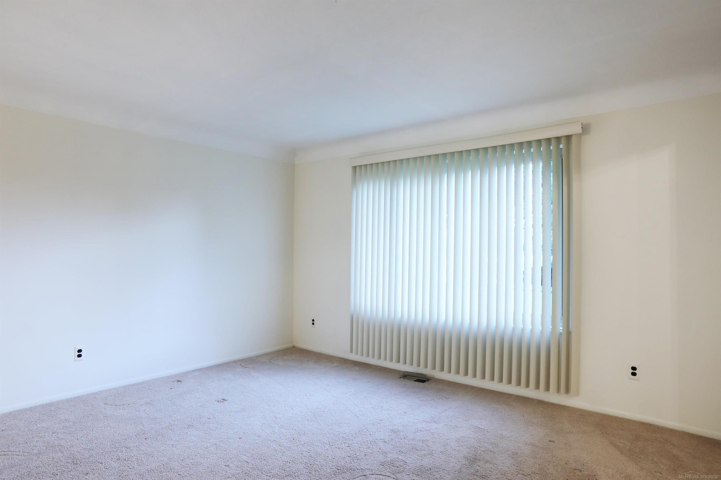 39549 Chantilly Drive, Sterling Heights, MI 48313 — Photo 4
