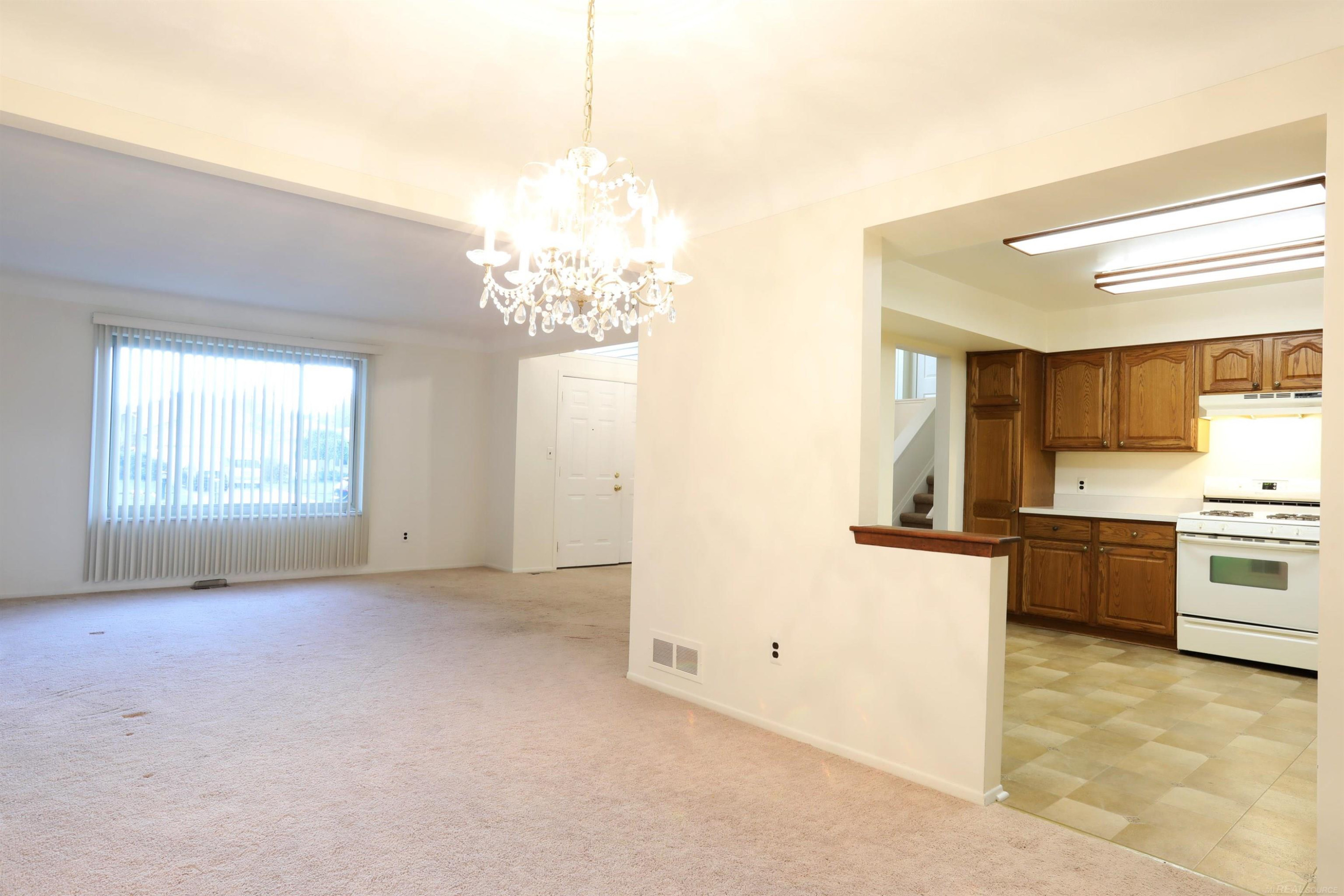 39549 Chantilly Drive, Sterling Heights, MI 48313 — Photo 9