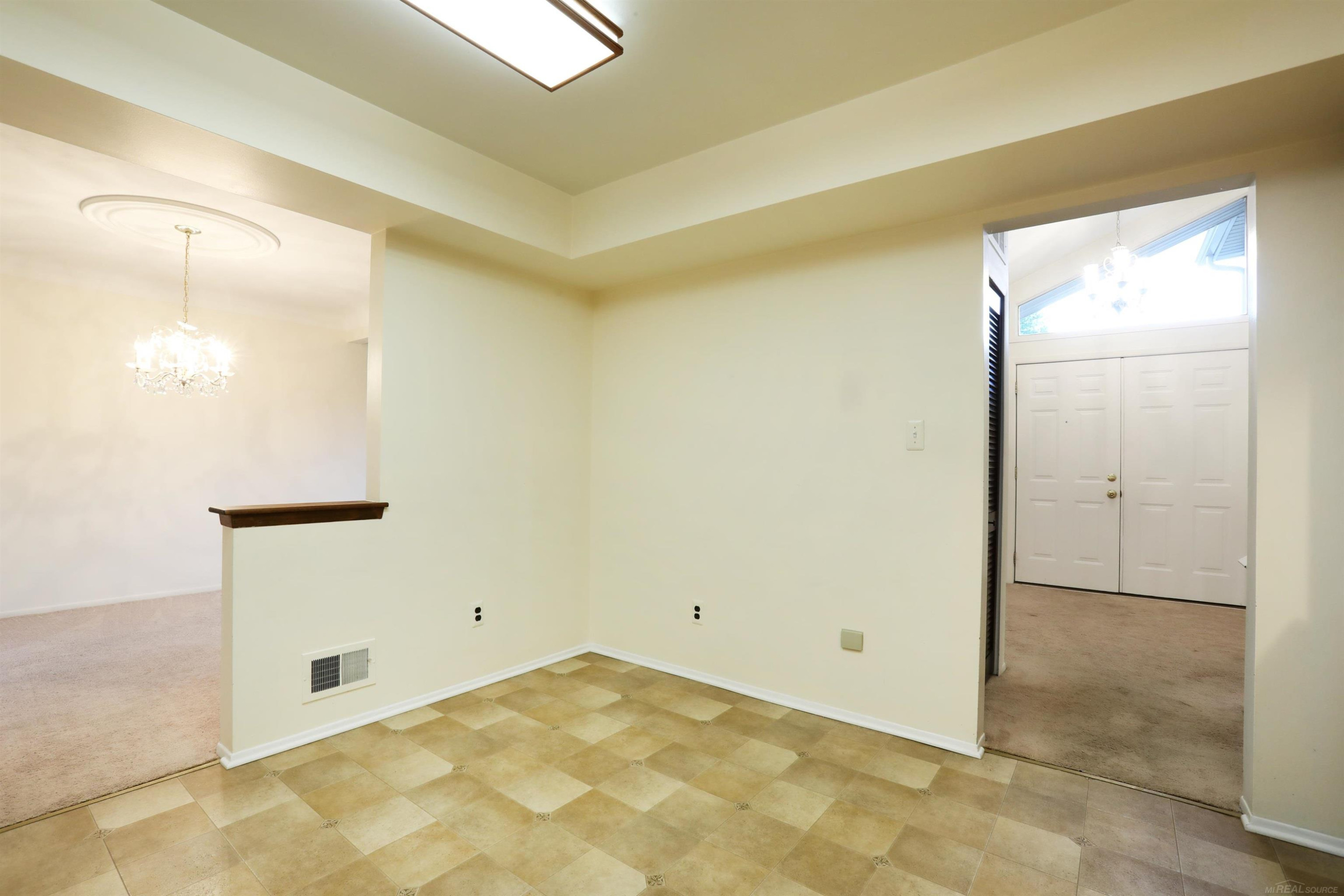 39549 Chantilly Drive, Sterling Heights, MI 48313 — Photo 13