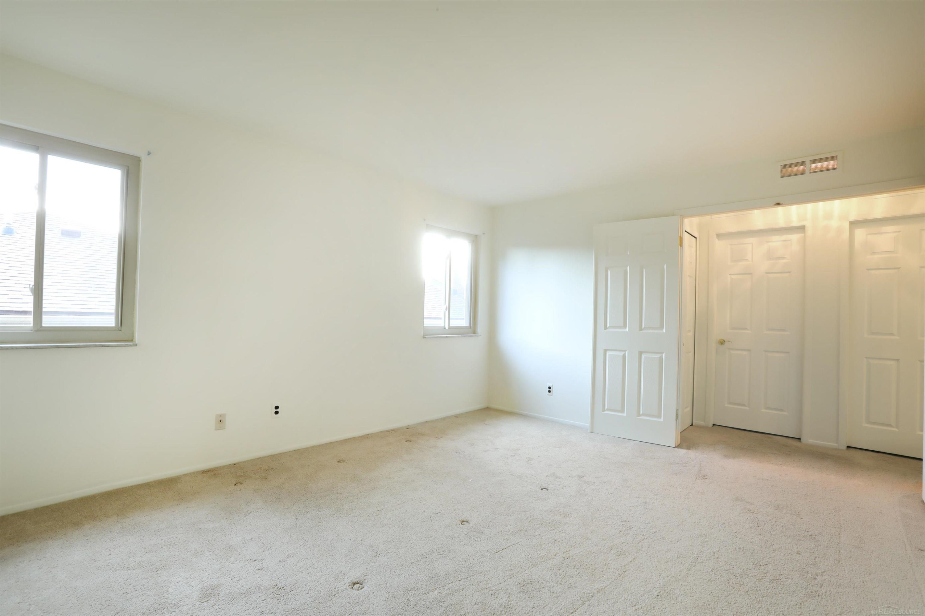 39549 Chantilly Drive, Sterling Heights, MI 48313 — Photo 15