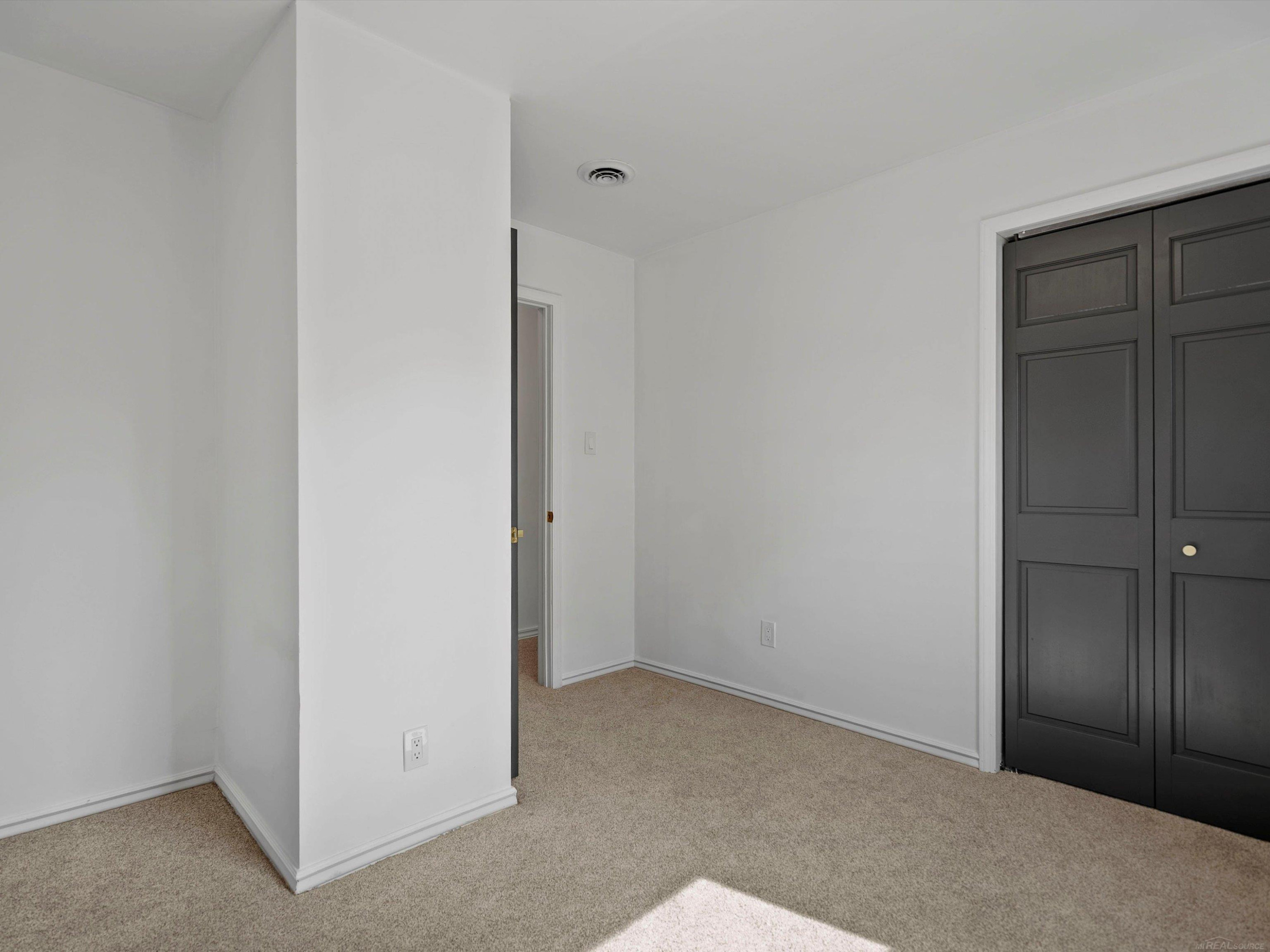 2519 Phillips Avenue, Berkley, MI 48072 — Photo 3