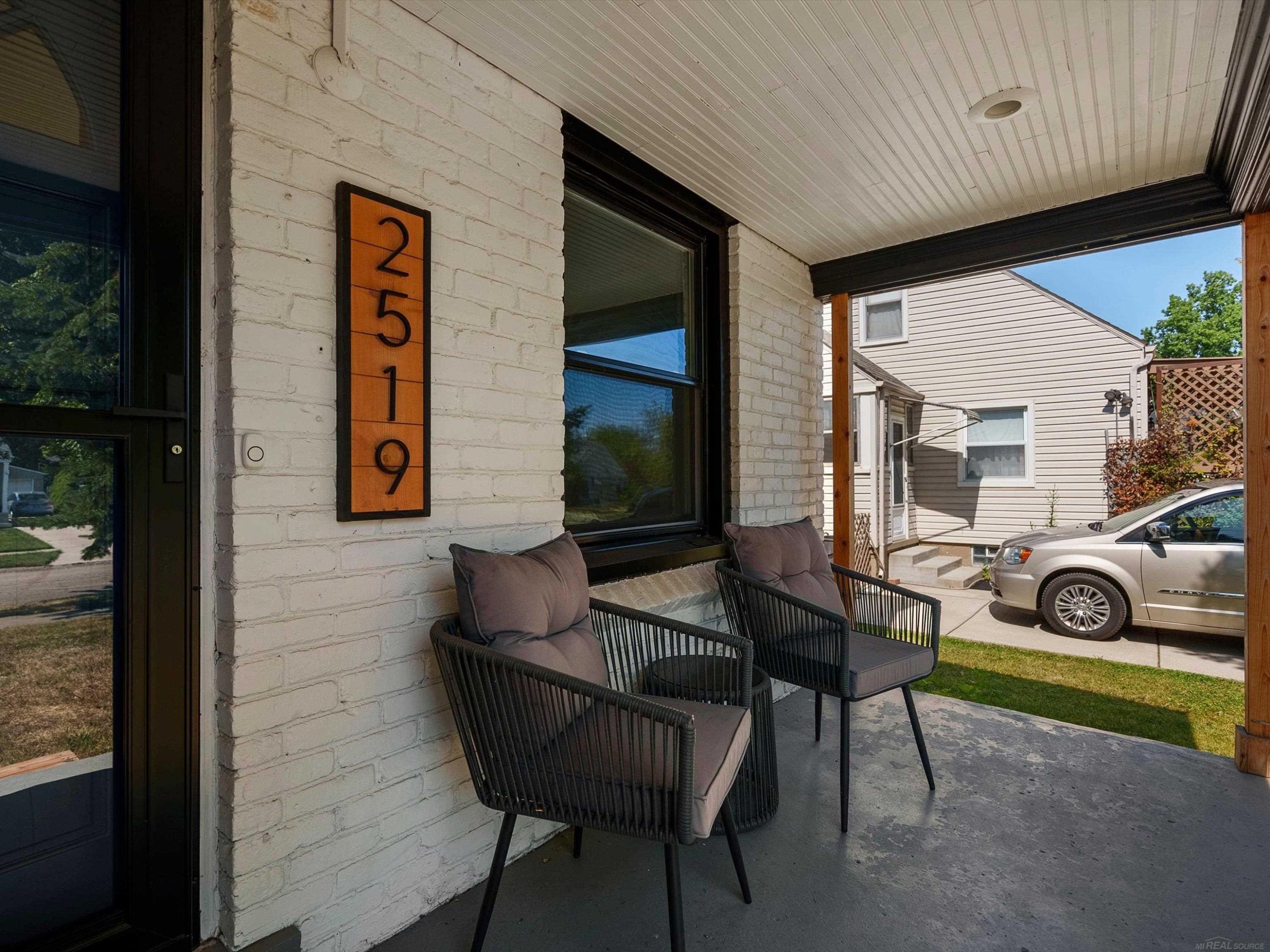 2519 Phillips Avenue, Berkley, MI 48072 — Photo 27