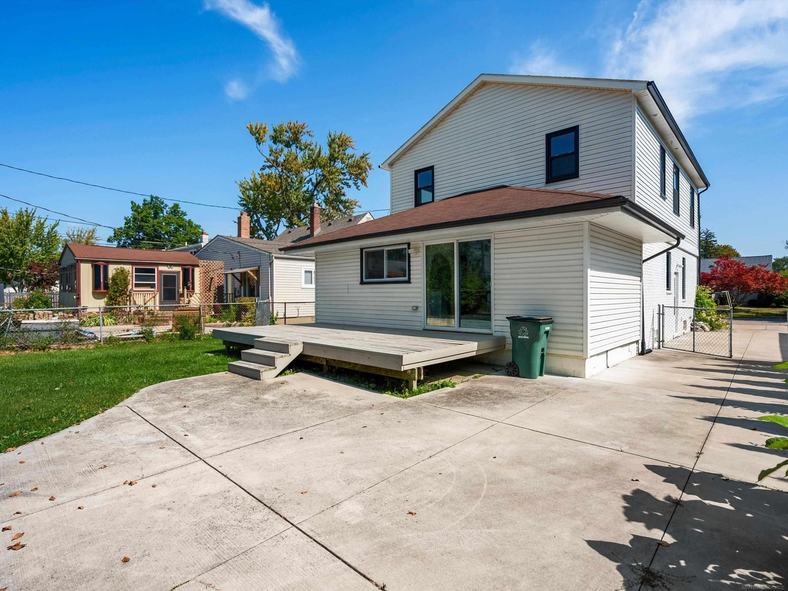2519 Phillips Avenue, Berkley, MI 48072 — Photo 36