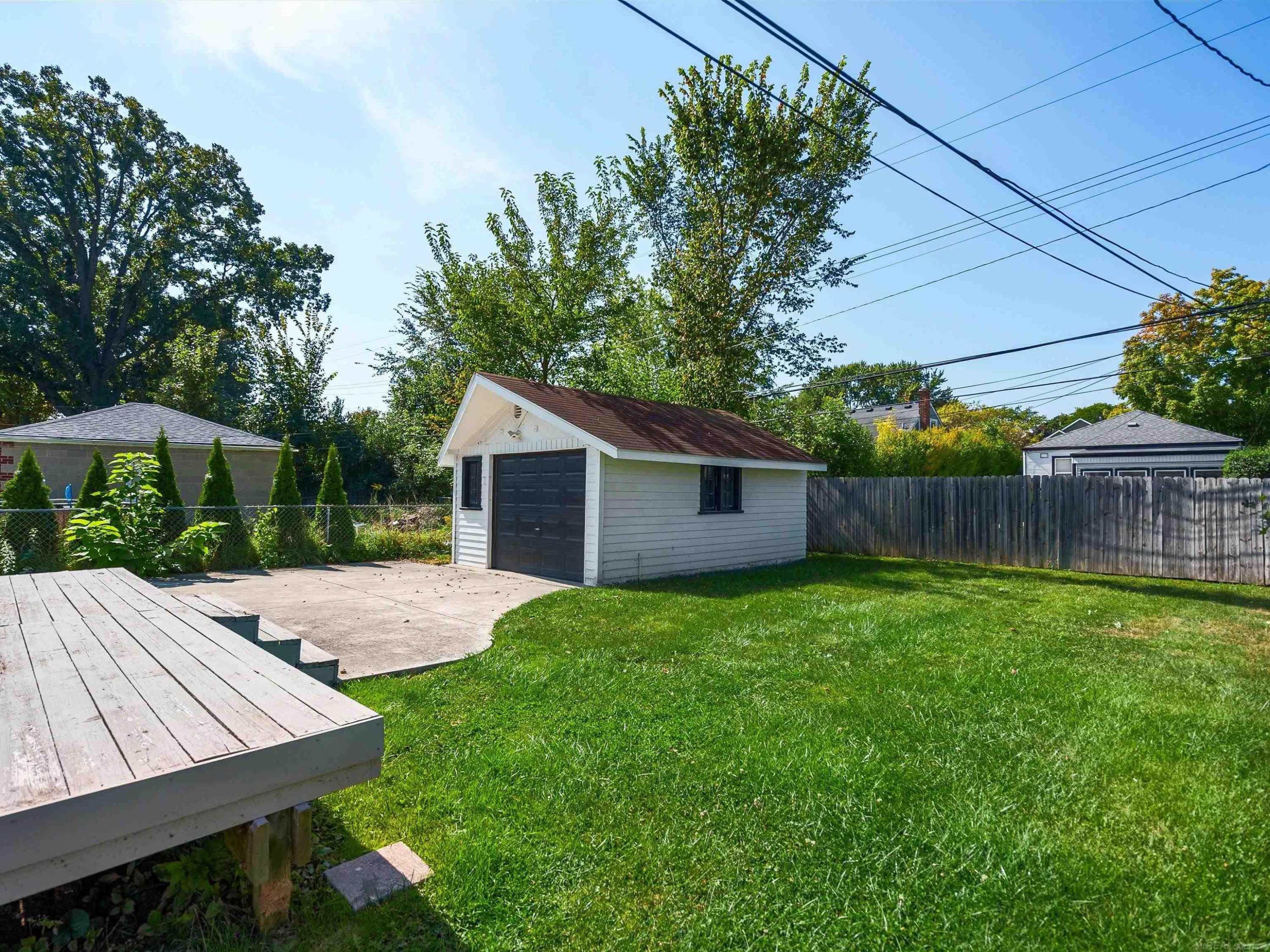2519 Phillips Avenue, Berkley, MI 48072 — Photo 37