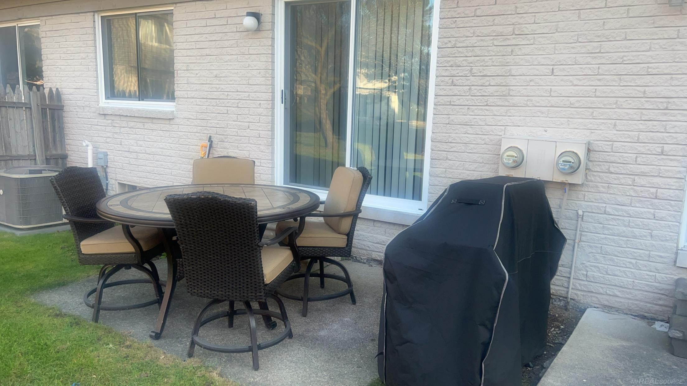 2208 ORCHARD Crest Street, Shelby Twp, MI 48317 — Photo 37