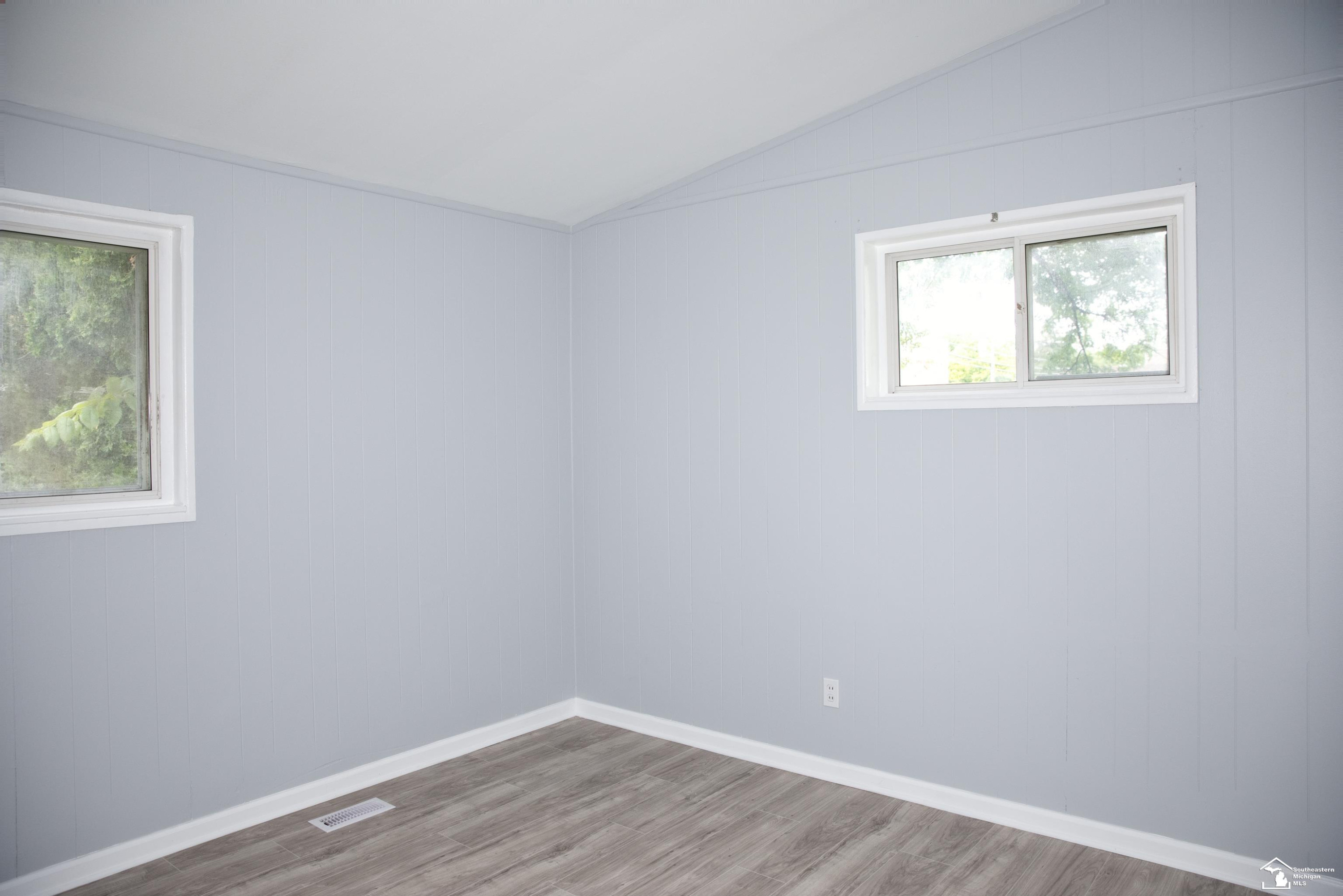 19278 Berg Road, Detroit, MI 48219 — Photo 14
