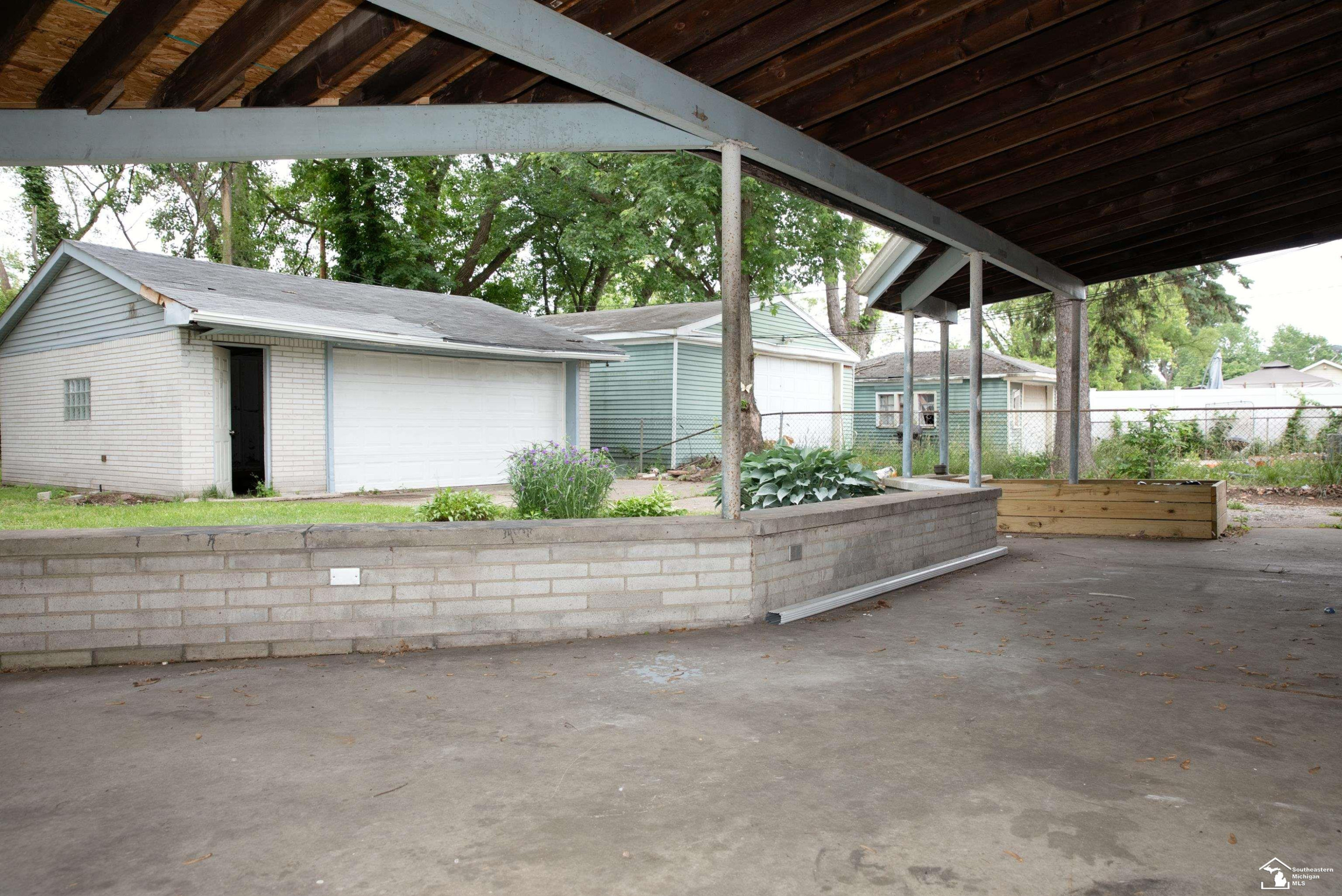19278 Berg Road, Detroit, MI 48219 — Photo 28