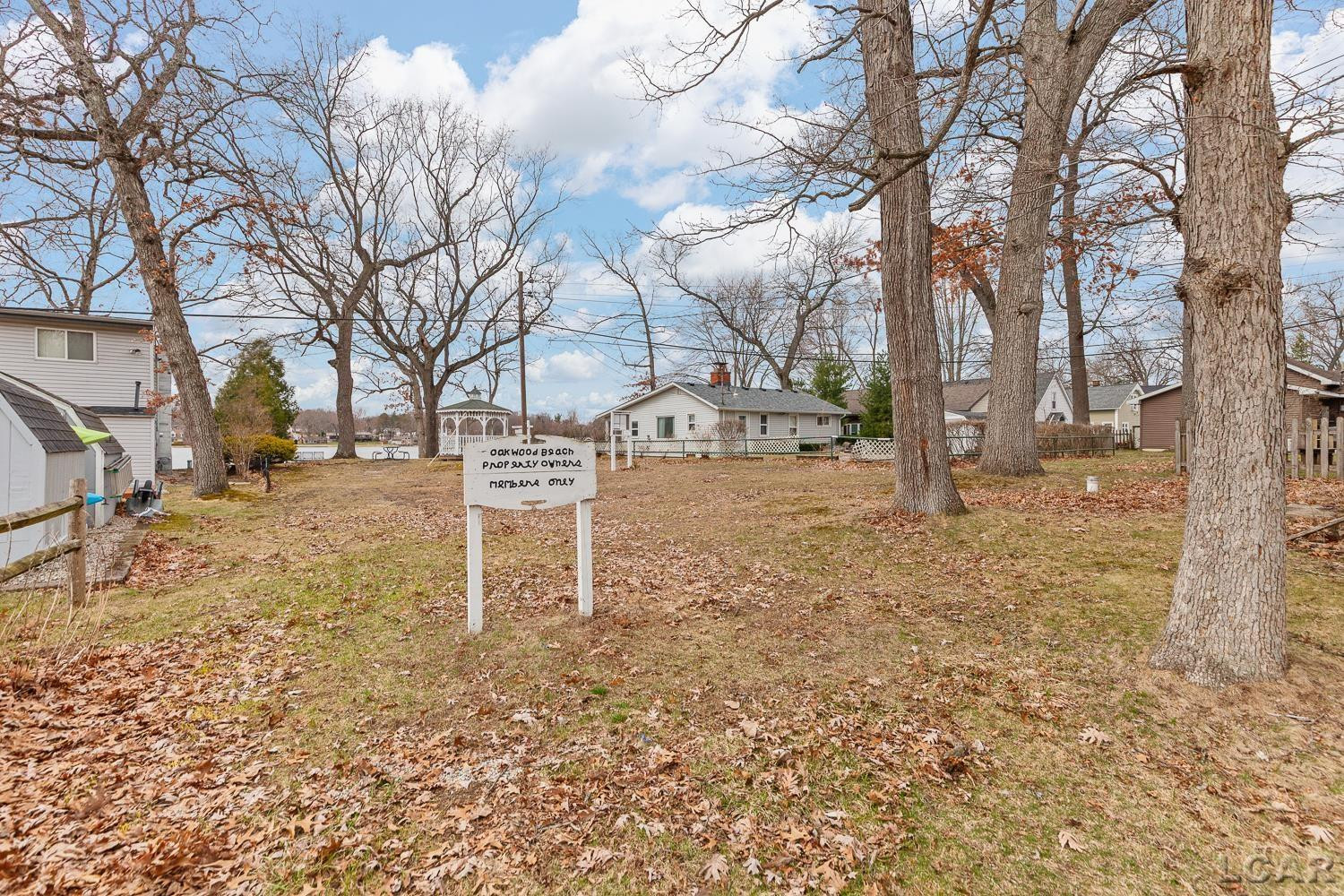 502 Wilbur Avenue, Brooklyn, MI 49230 — Photo 2