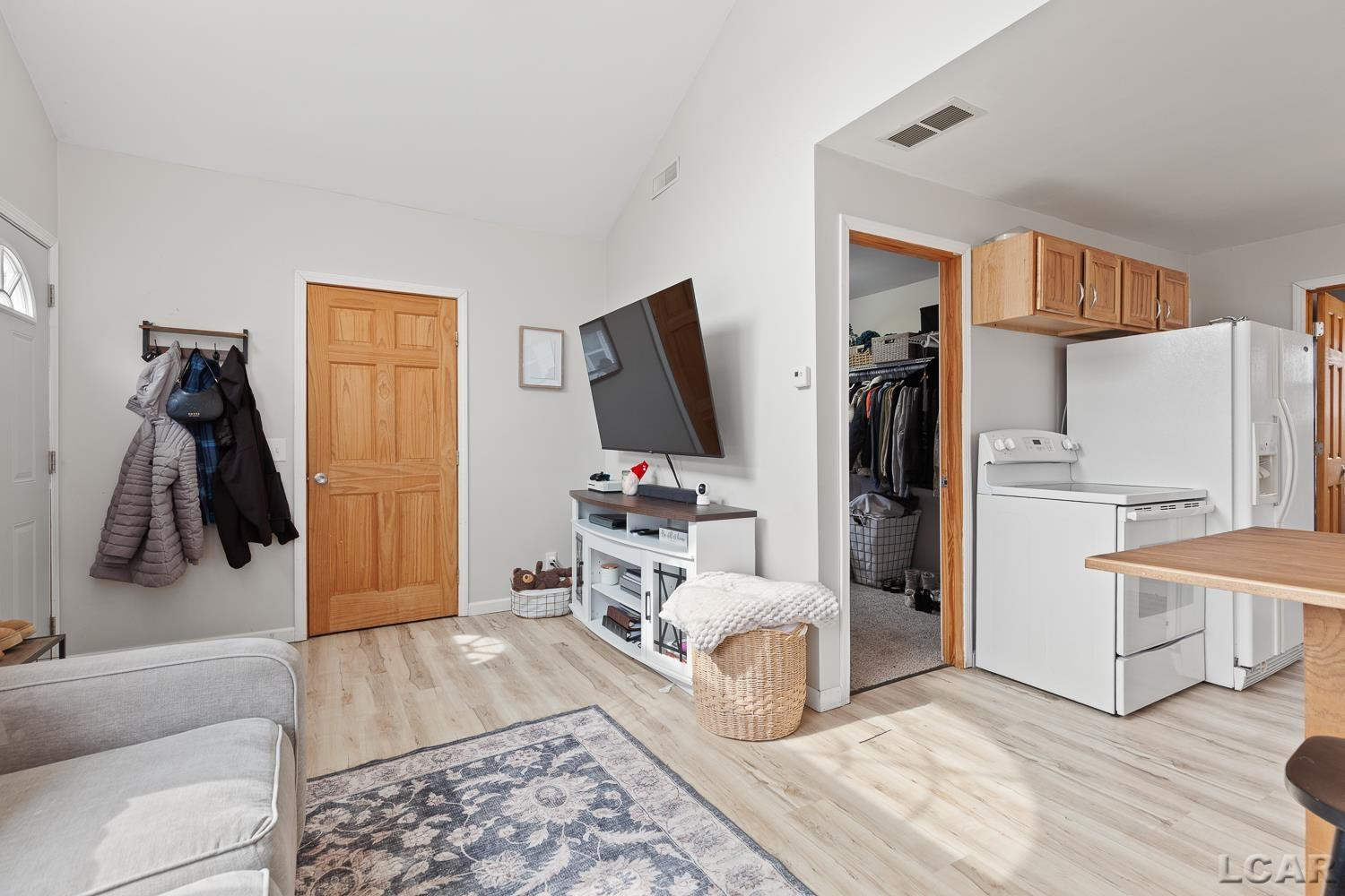 502 Wilbur Avenue, Brooklyn, MI 49230 — Photo 9